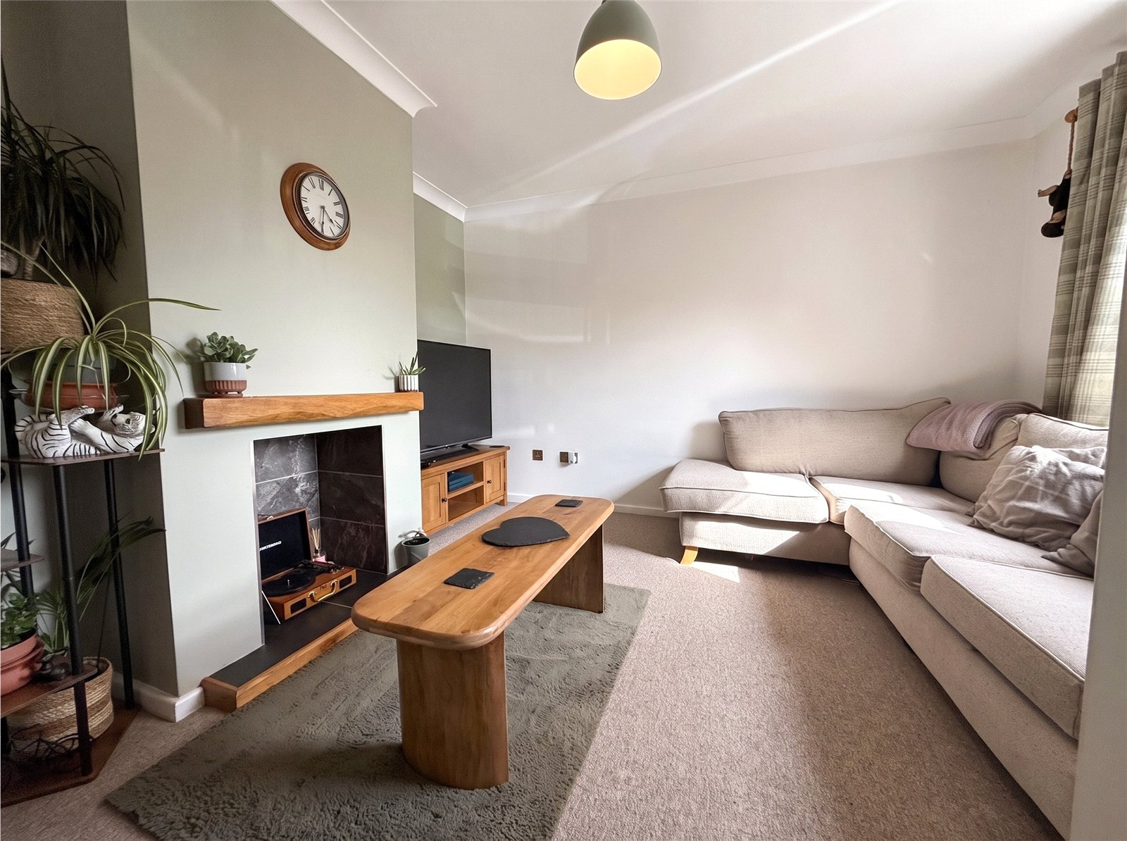 Hinwood Road, Westbury, Shrewsbury, SY5 - DB Roberts