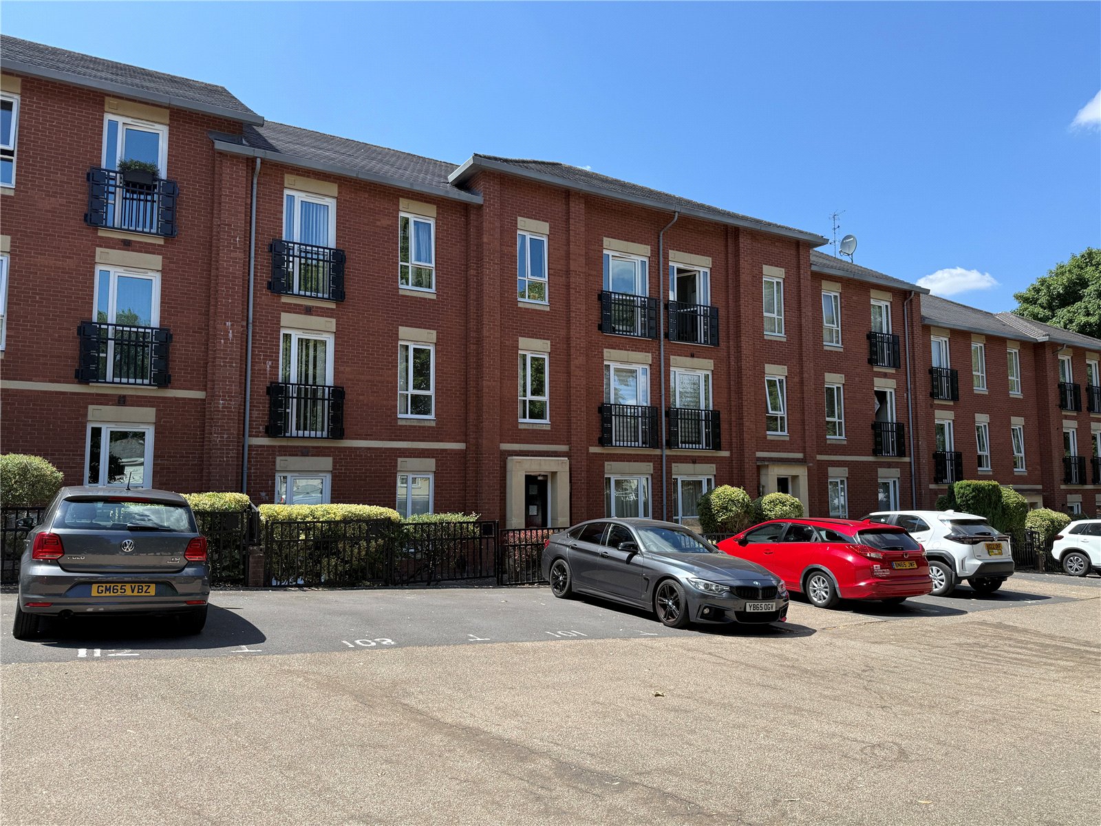 Lowbridge Walk, Bilston, West Midlands, WV14 - DB Roberts