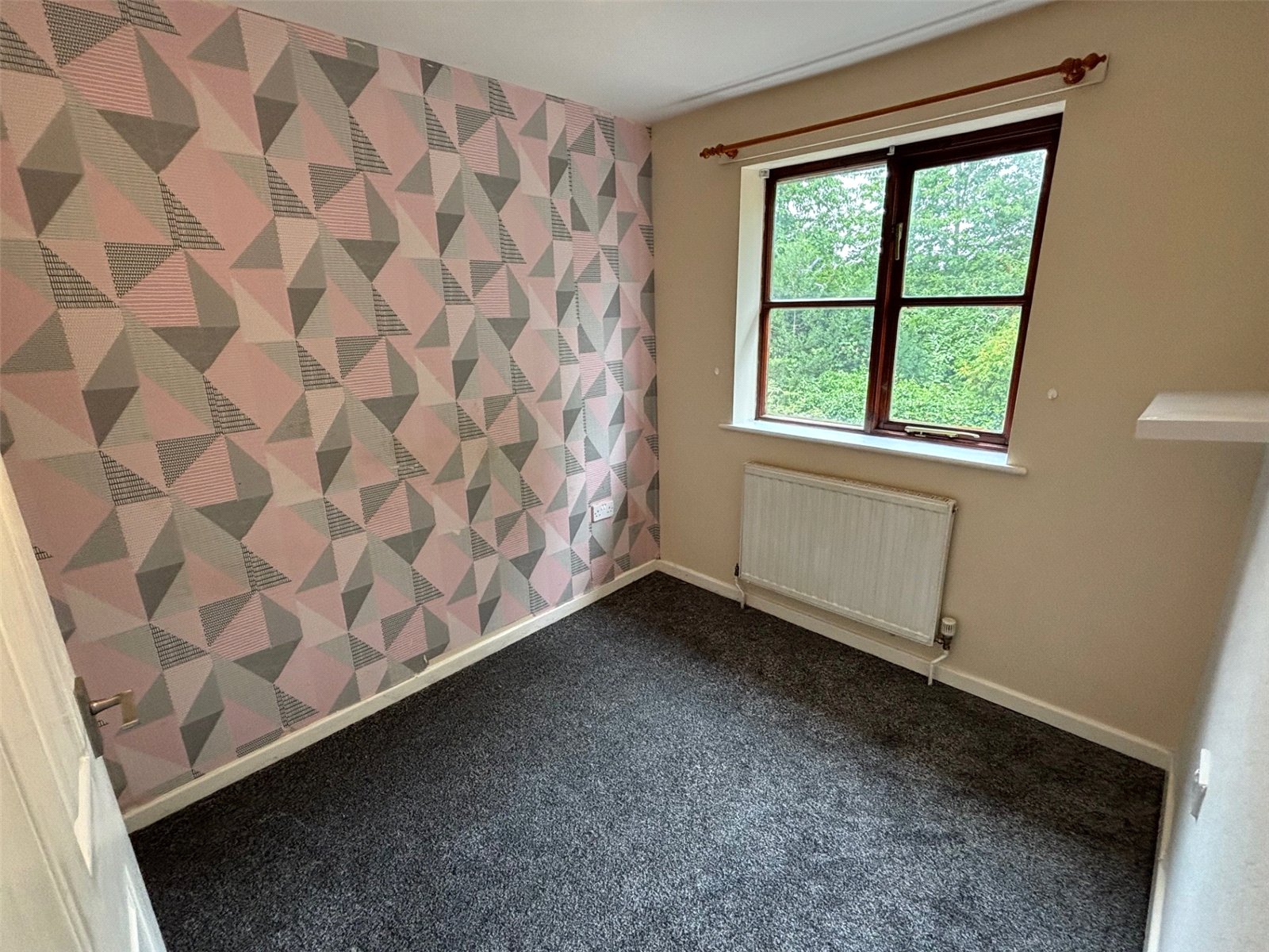 Weavers Court, Ketley Bank, Telford, TF2 - DB Roberts