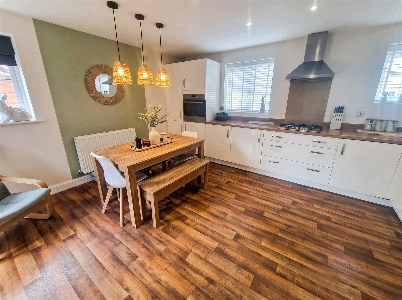 Wrekin Dove Close, Bowbrook, Shrewsbury, SY5 - DB Roberts