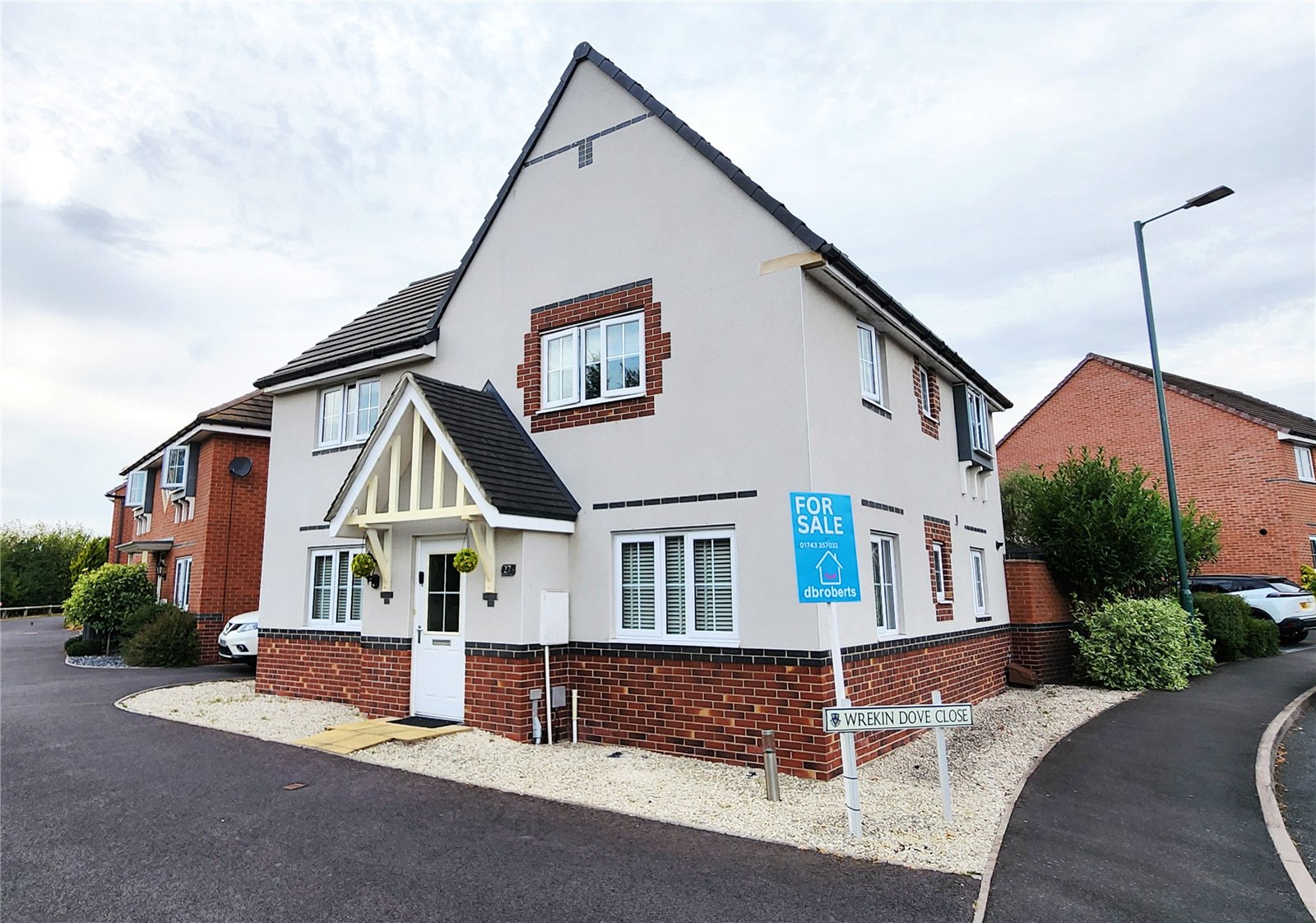 Wrekin Dove Close, Bowbrook, Shrewsbury, SY5 - DB Roberts