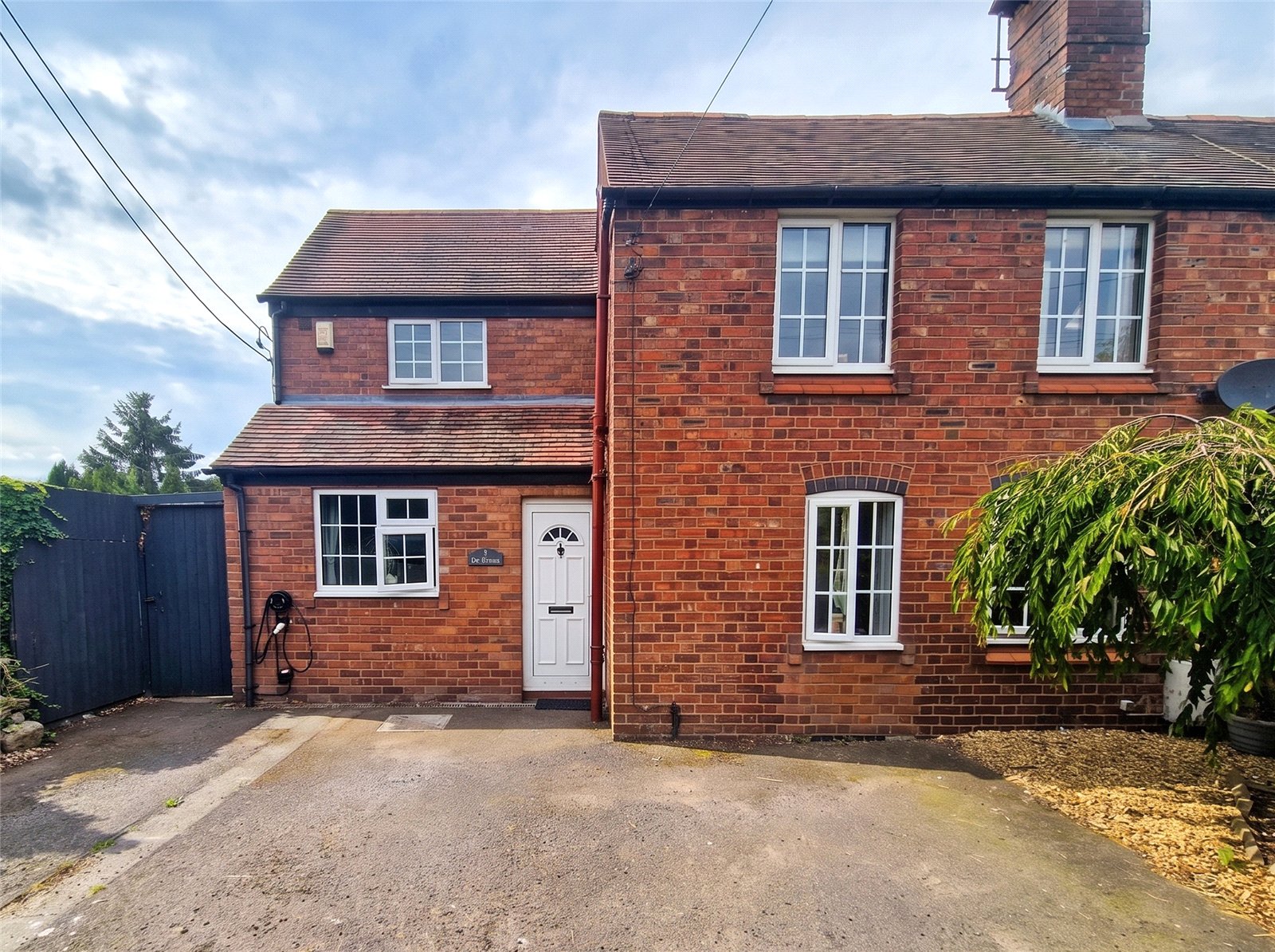 Oak Terrace, Annscroft, Shrewsbury, SY5 - DB Roberts