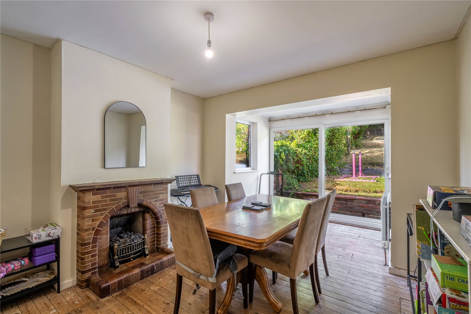Farrington Road, Wolverhampton, West Midlands, WV4 - DB Roberts