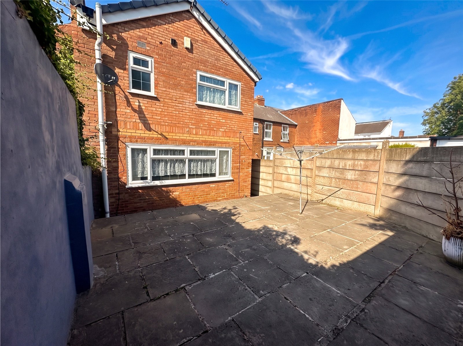 Chetwynd Road, Blakenhall, Wolverhampton, WV2 - DB Roberts
