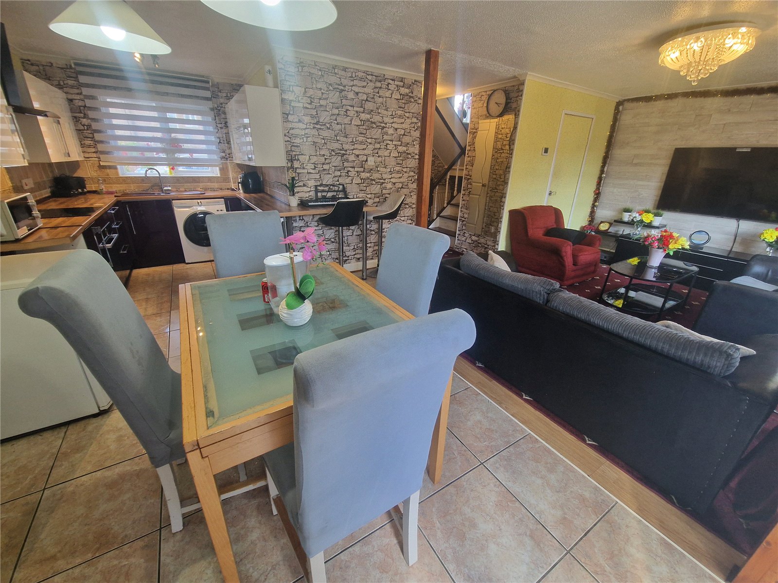 St. Davids Close, Malinslee, Telford, TF4 - DB Roberts