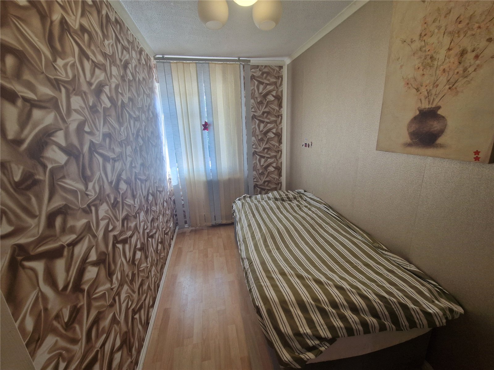 St. Davids Close, Malinslee, Telford, TF4 - DB Roberts