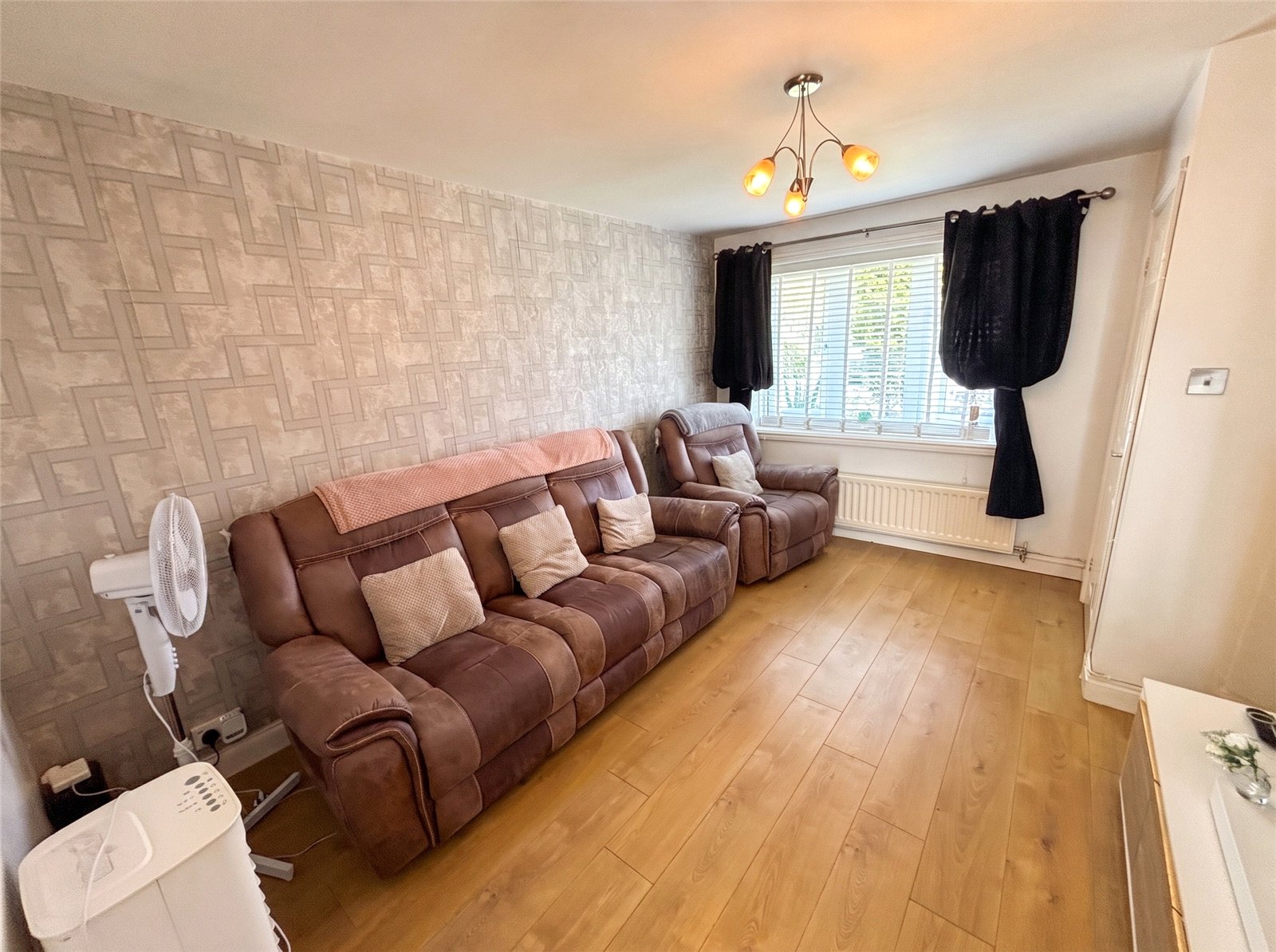 Earls Drive, Aqueduct, Telford, TF4 - DB Roberts