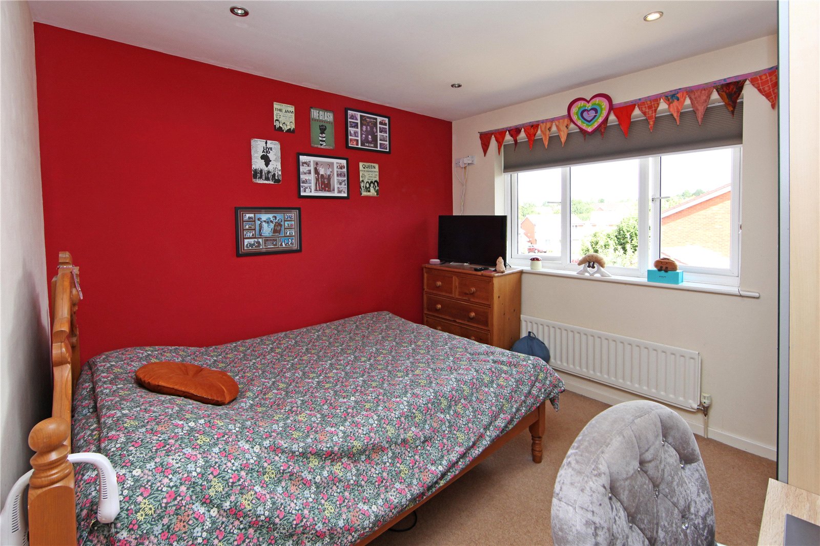 Magnolia Drive, The Rock, Telford, TF3 - DB Roberts
