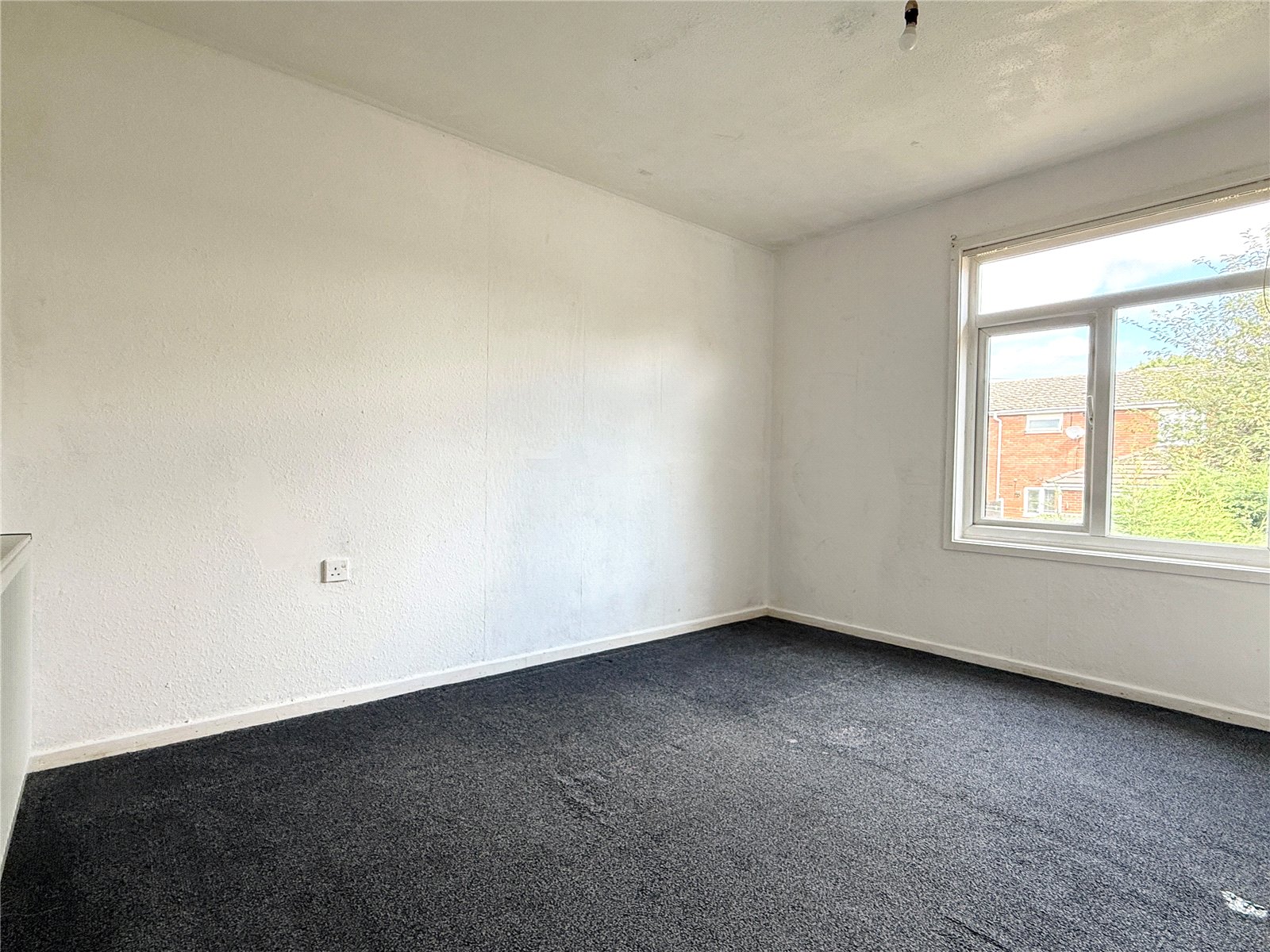 Overton Walk, Wolverhampton, West Midlands, WV4 - DB Roberts