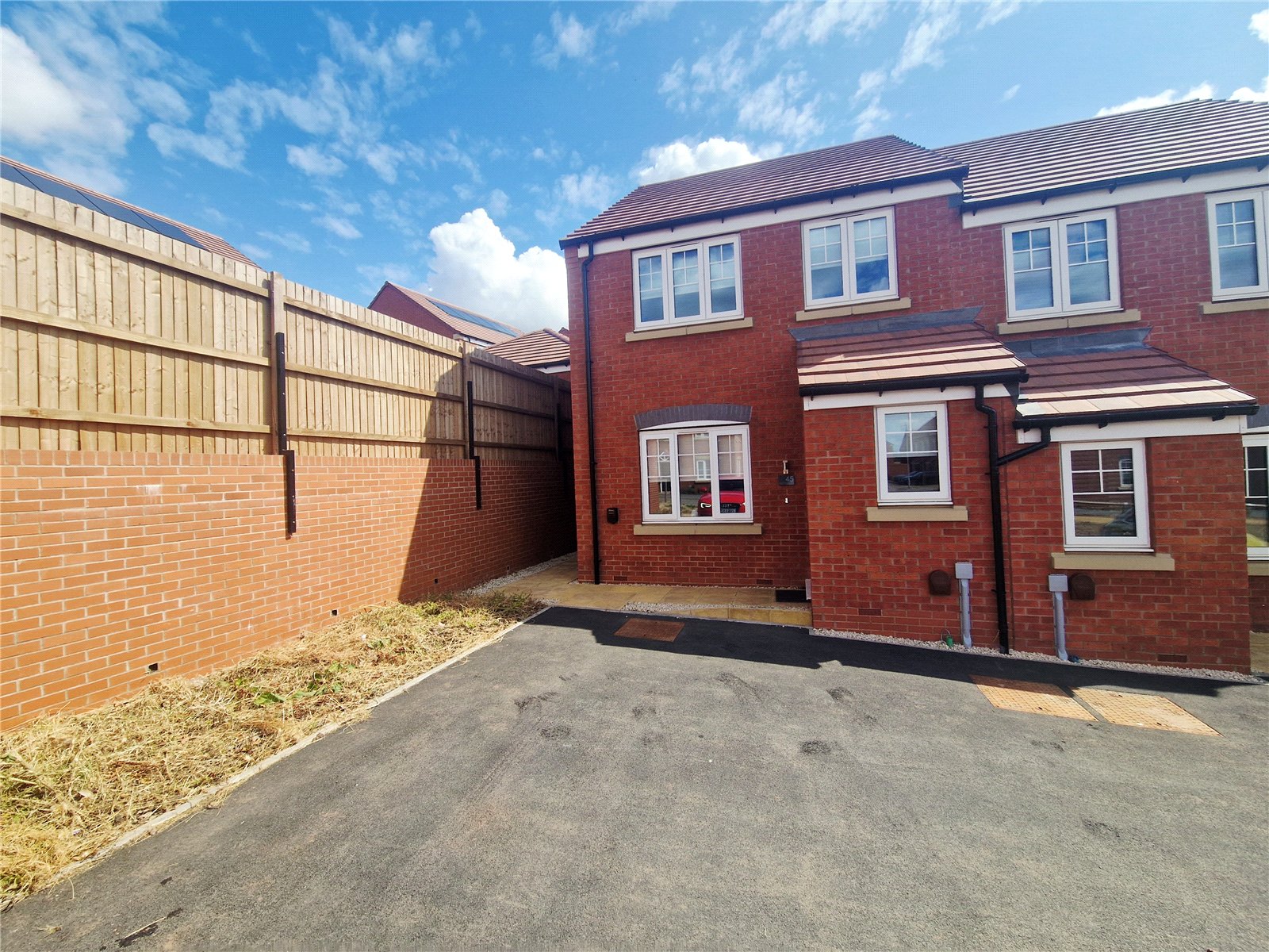 William Venables Drive, Priorslee, Telford, TF2 - DB Roberts