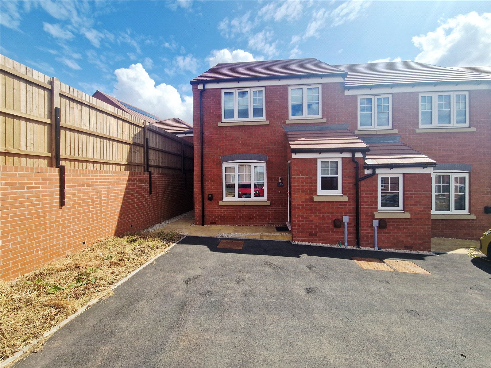 William Venables Drive, Priorslee, Telford, TF2 - DB Roberts
