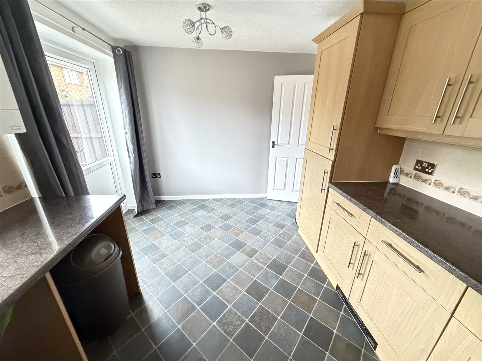 Crowdale Road, Shawbirch, Telford, TF5 - DB Roberts