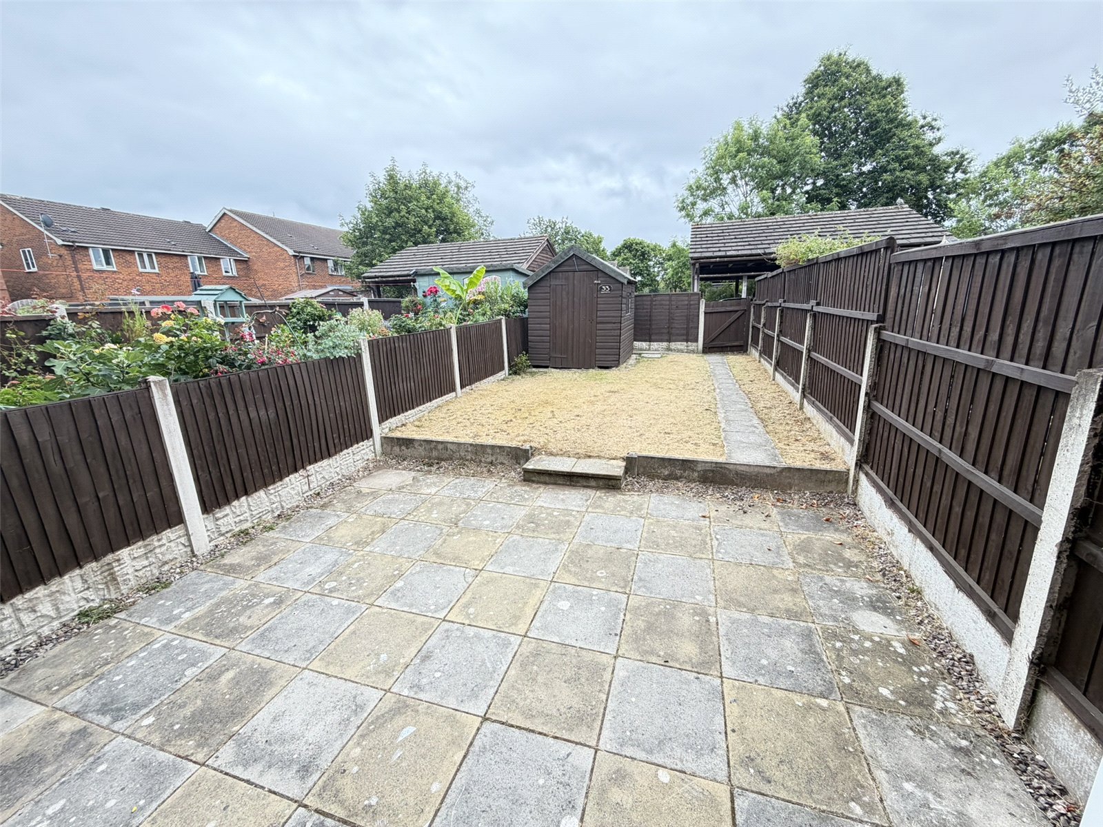 Crowdale Road, Shawbirch, Telford, TF5 - DB Roberts
