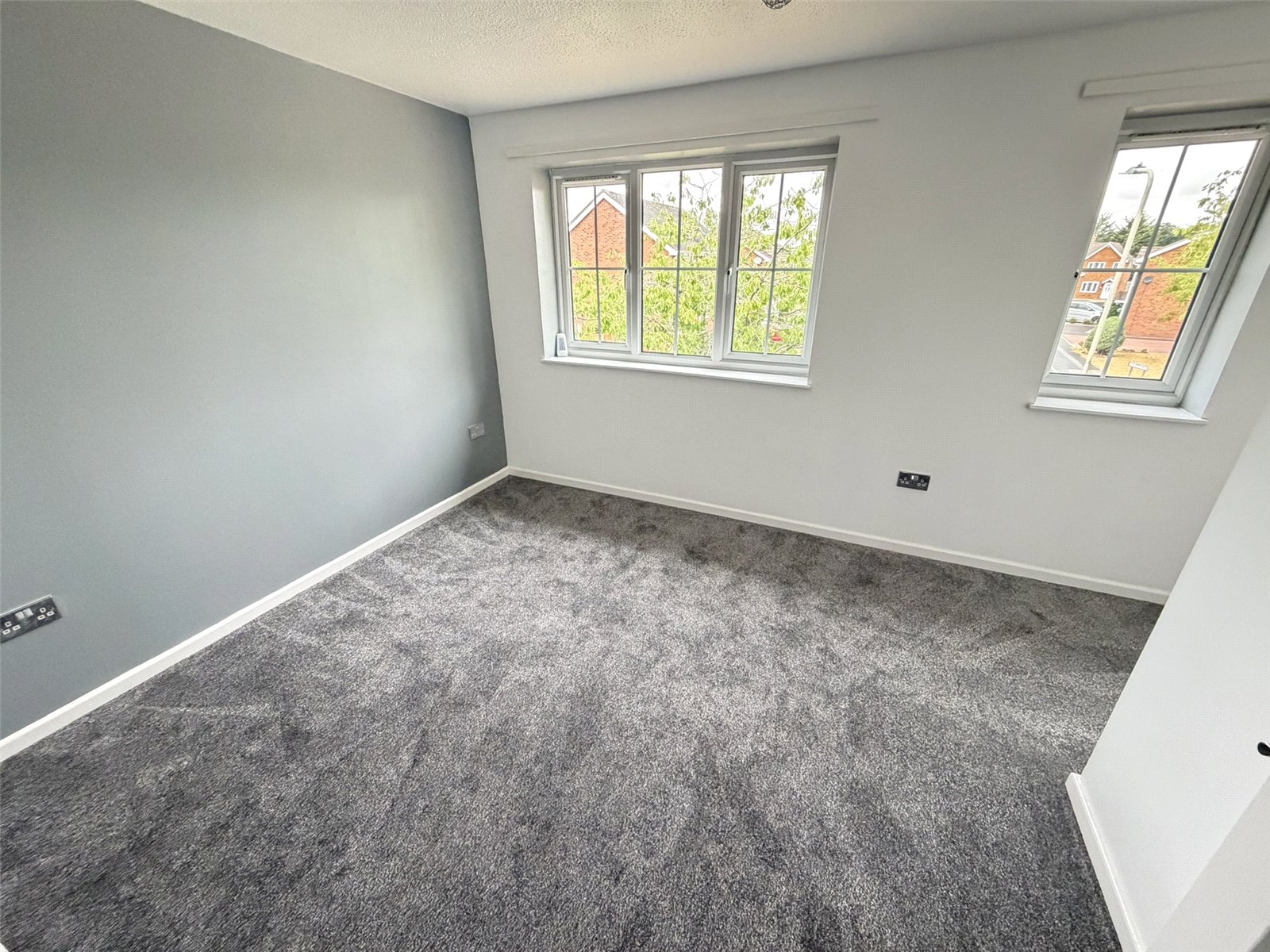 Crowdale Road, Shawbirch, Telford, TF5 - DB Roberts