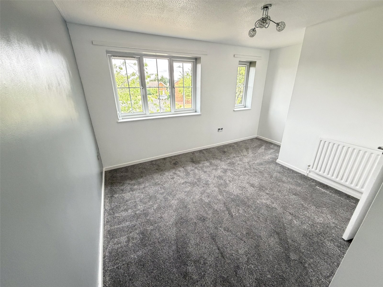 Crowdale Road, Shawbirch, Telford, TF5 - DB Roberts