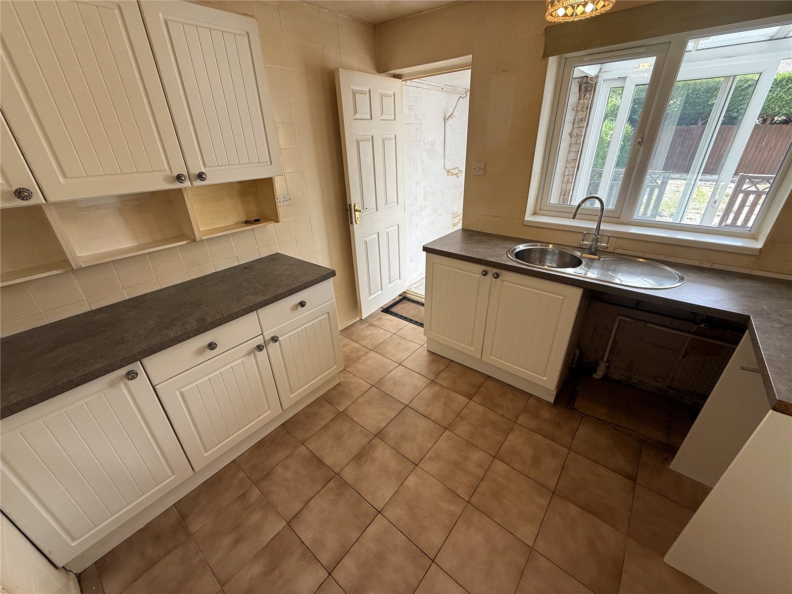 Tilbrook Drive, Castlefields, Shrewsbury, SY1 - DB Roberts