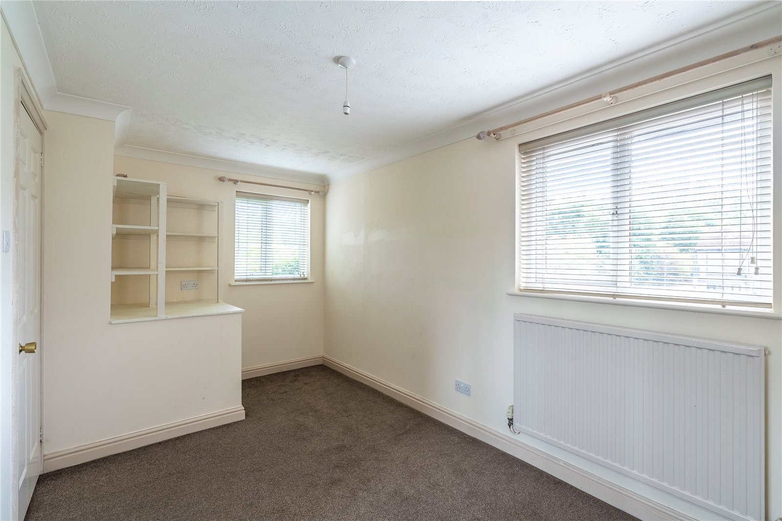 Derwent Drive, Priorslee, Telford, TF2 - DB Roberts