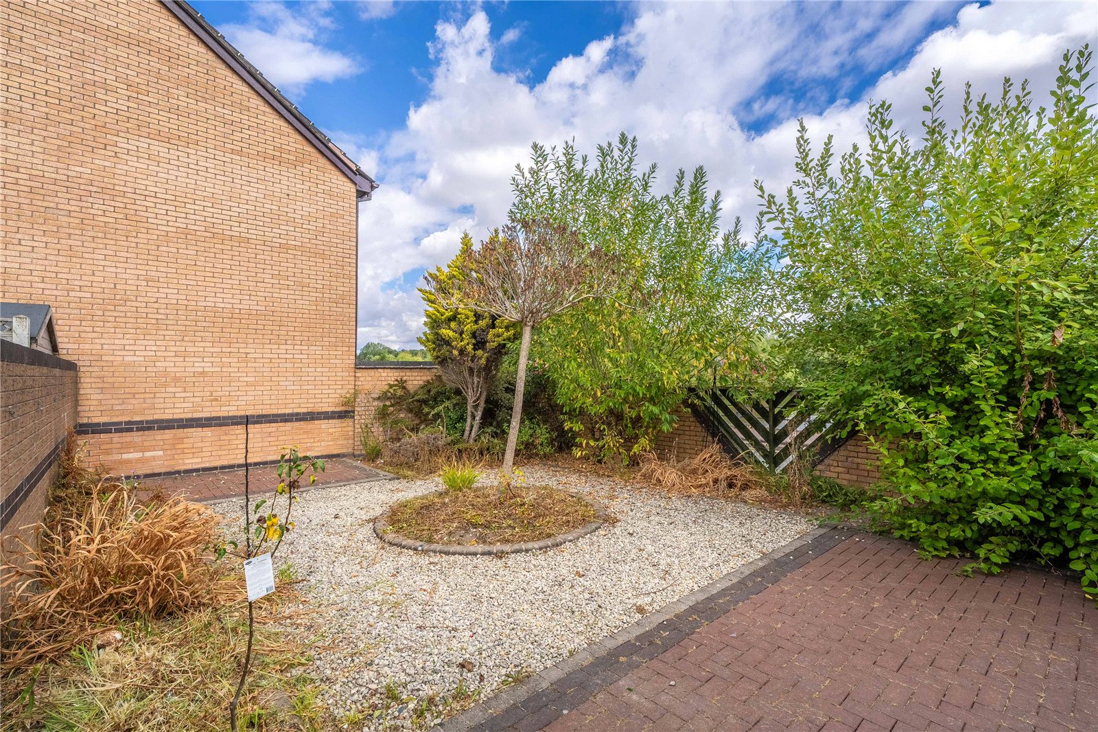 Derwent Drive, Priorslee, Telford, TF2 - DB Roberts
