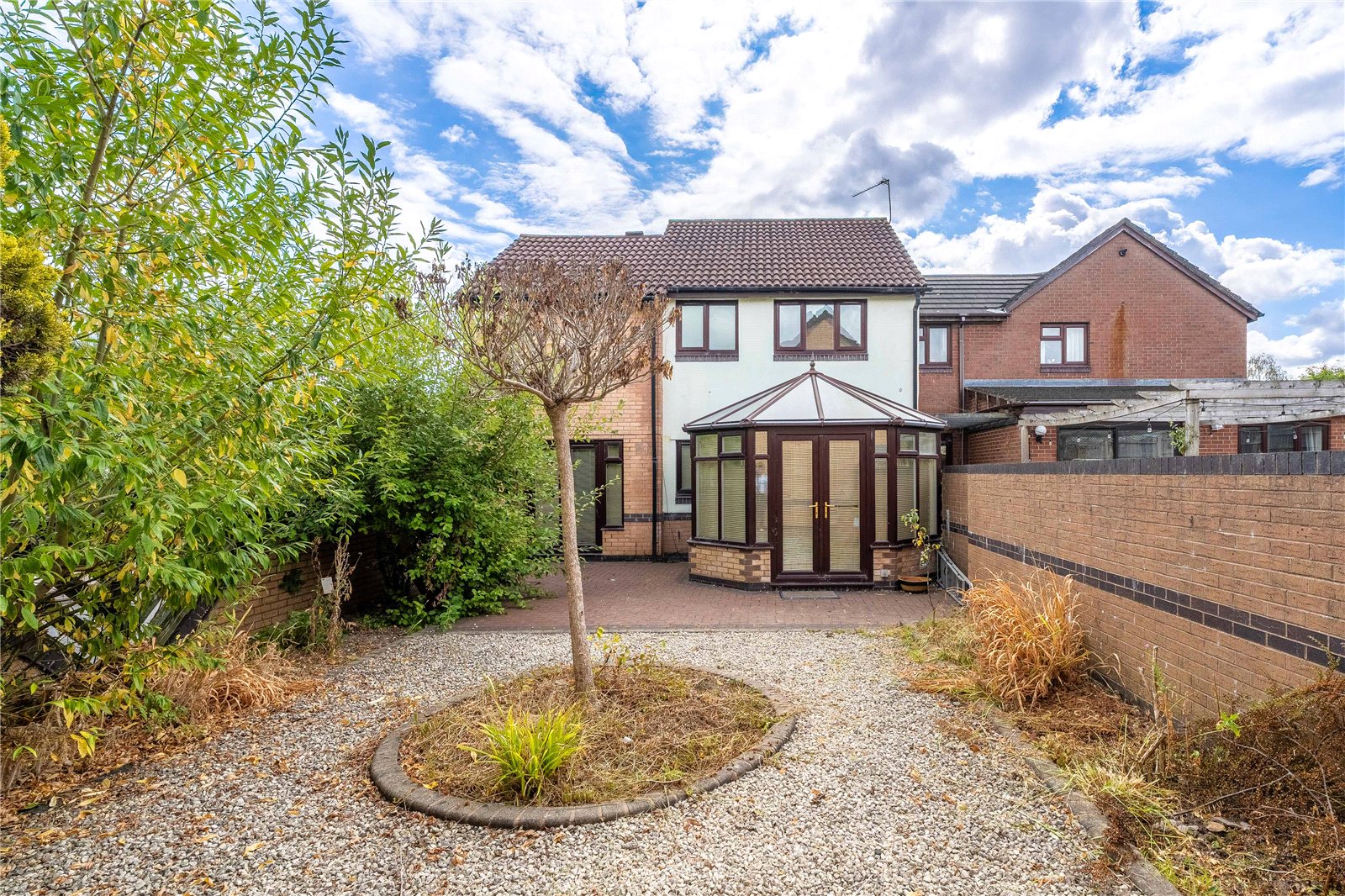 Derwent Drive, Priorslee, Telford, TF2 - DB Roberts