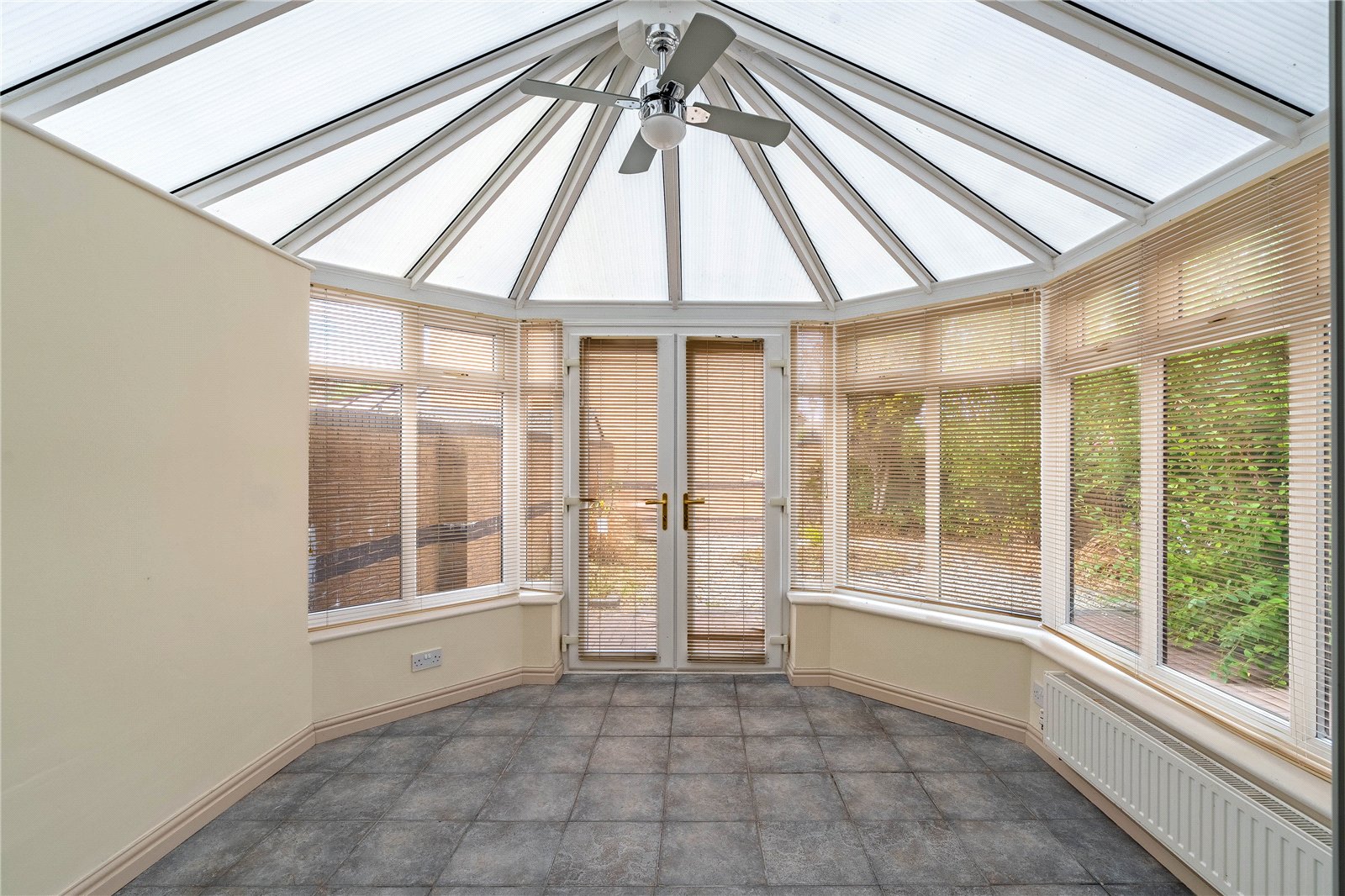 Derwent Drive, Priorslee, Telford, TF2 - DB Roberts