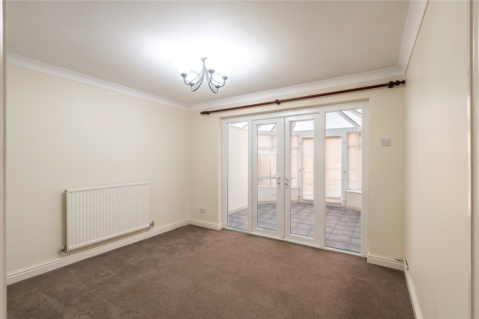 Derwent Drive, Priorslee, Telford, TF2 - DB Roberts