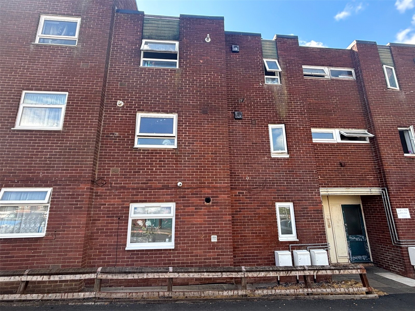 Burford, Brookside, Telford, TF3 - DB Roberts