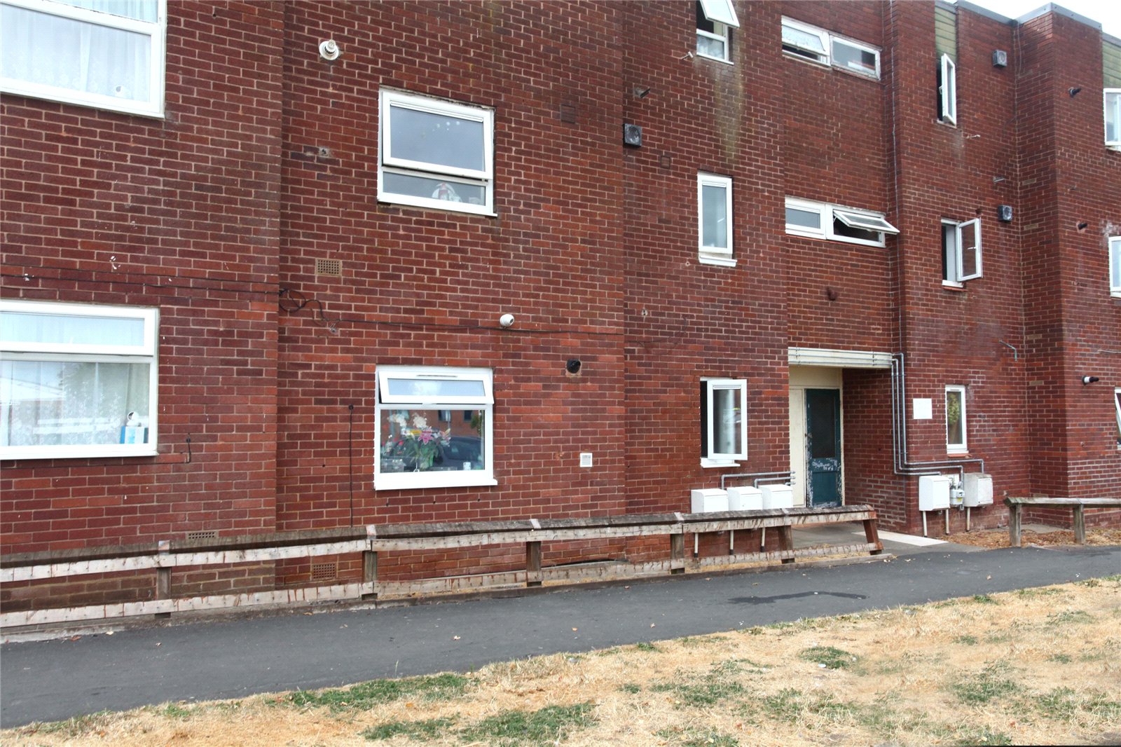 Burford, Brookside, Telford, TF3 - DB Roberts