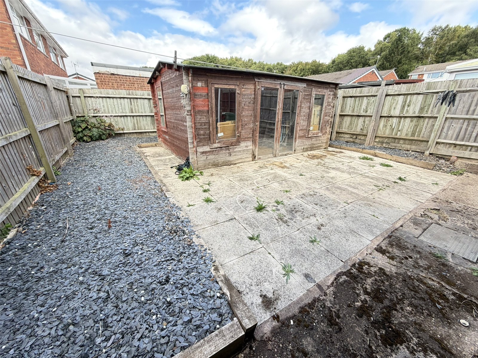 Malvern Crescent, Little Dawley, Telford, TF4 - DB Roberts