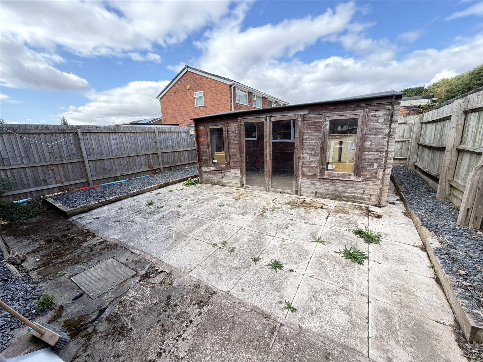 Malvern Crescent, Little Dawley, Telford, TF4 - DB Roberts