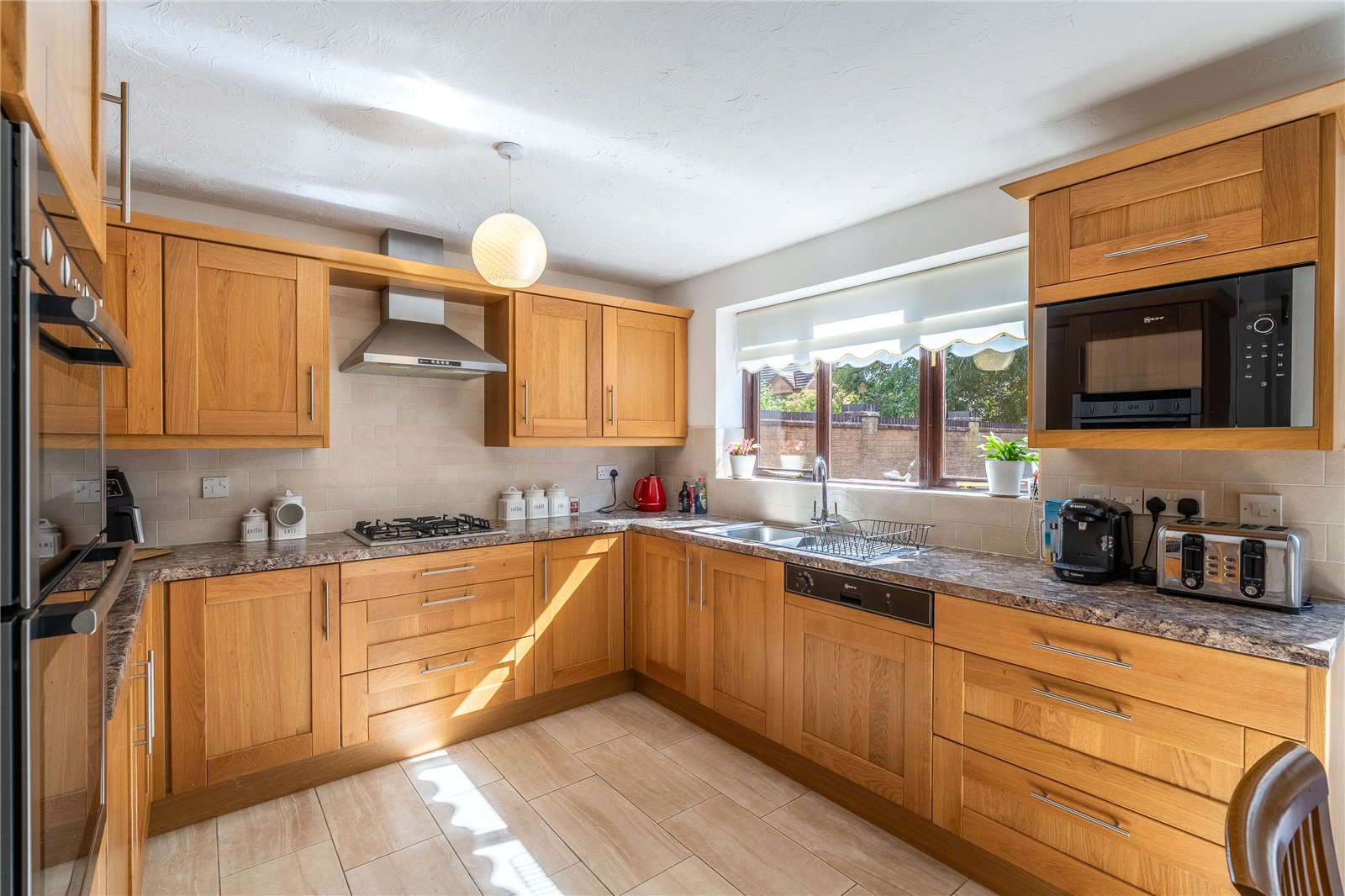 Highgrove Meadows, Priorslee, Telford, TF2 - DB Roberts