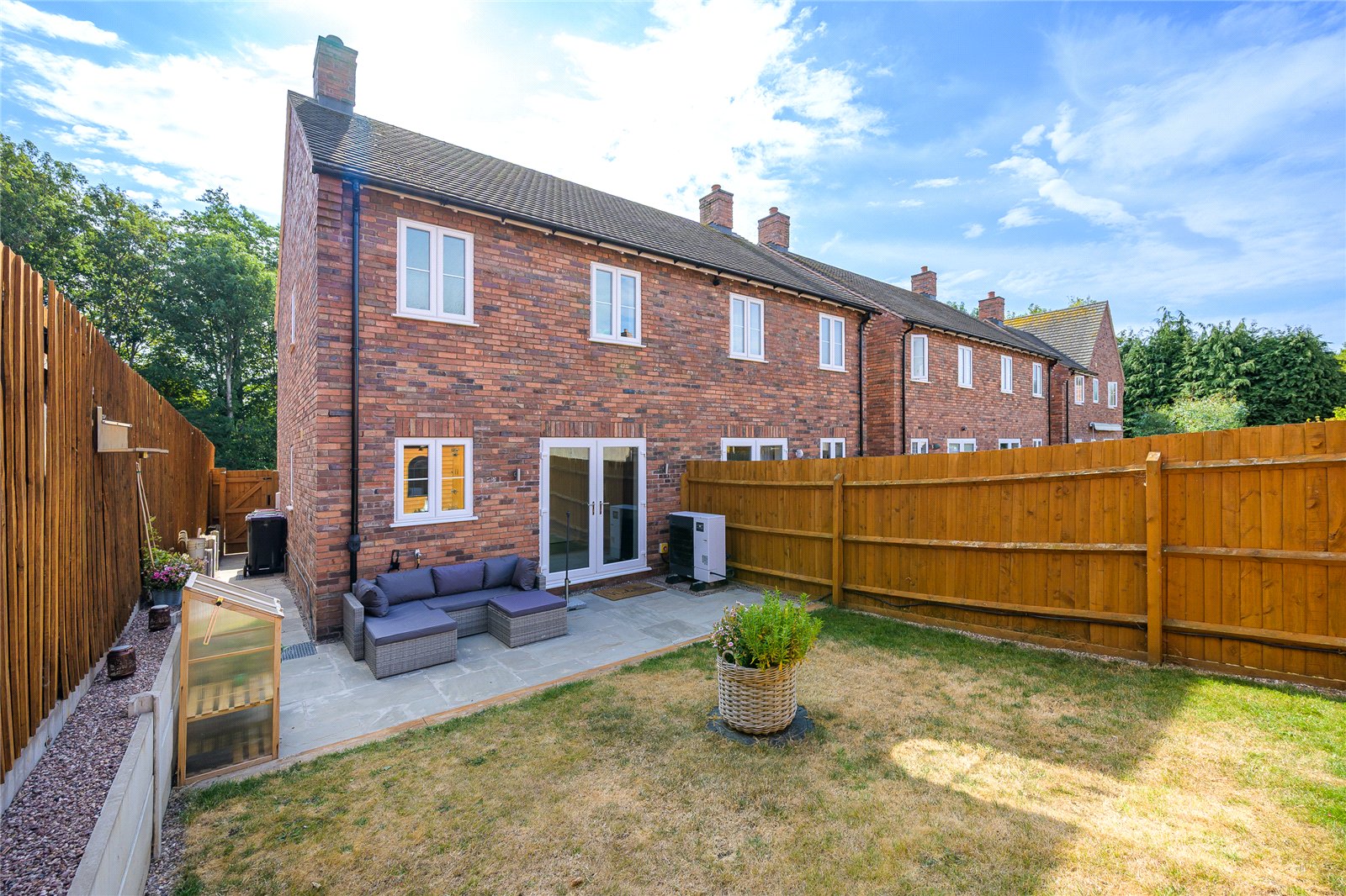 Alver Court, Madeley, Telford, TF7 - DB Roberts