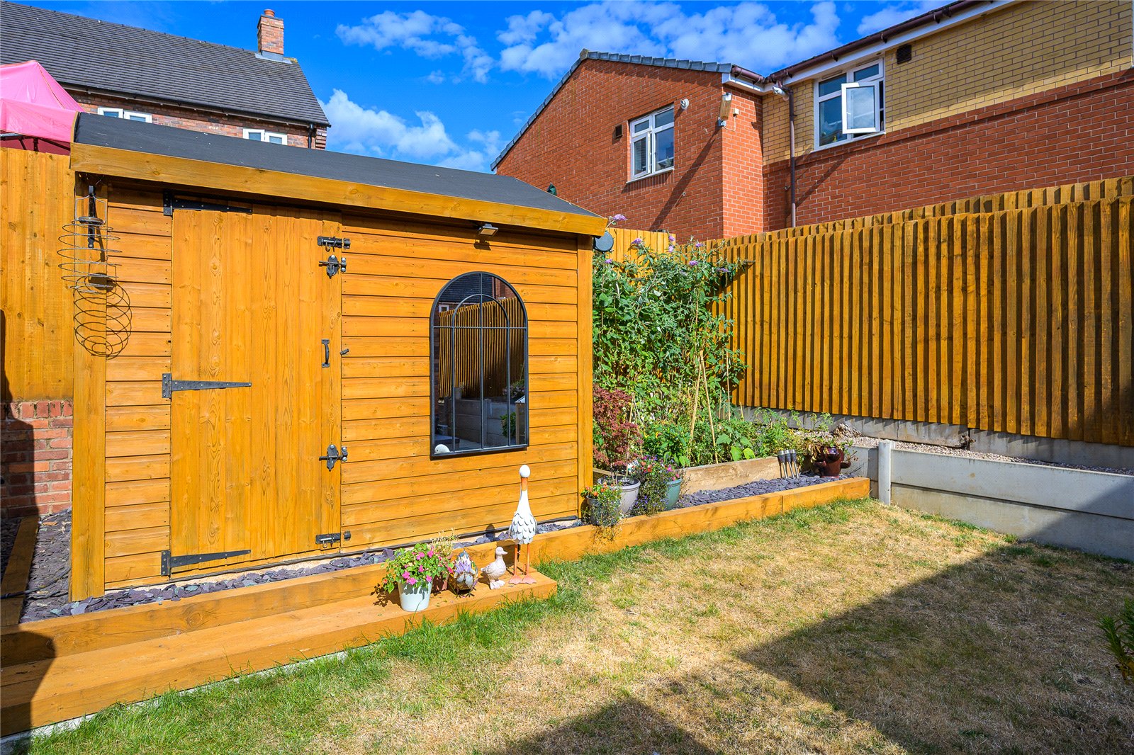 Alver Court, Madeley, Telford, TF7 - DB Roberts