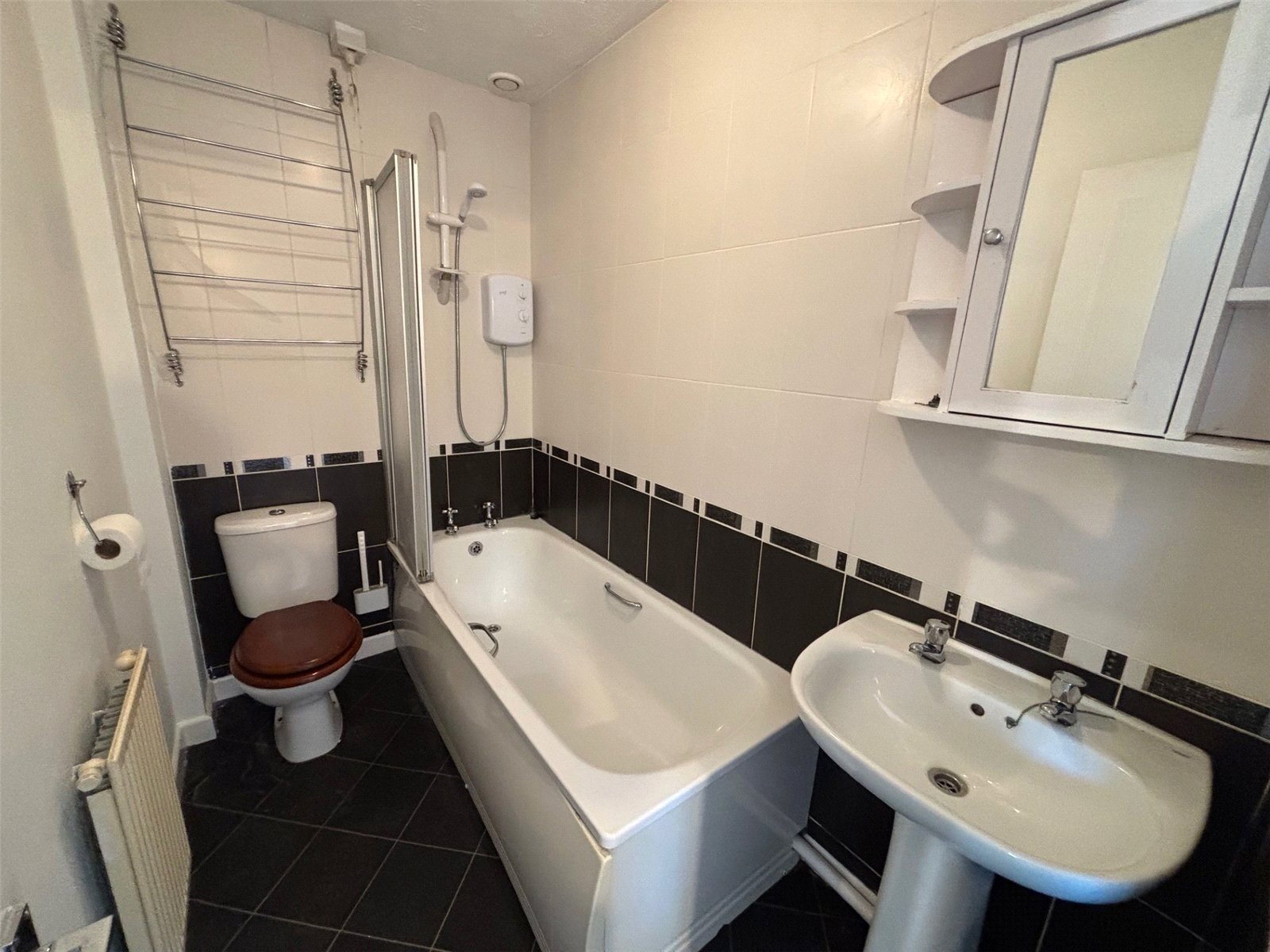 Barkers Court, Madeley, Telford, TF7 - DB Roberts