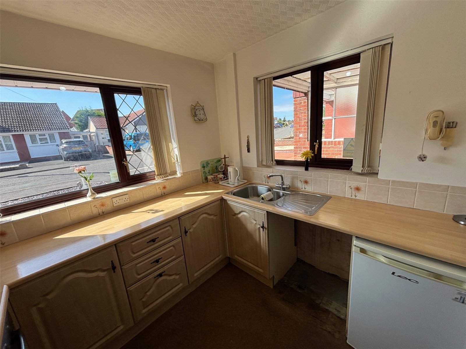 Fieldhouse Drive, Muxton, Telford, TF2 - DB Roberts