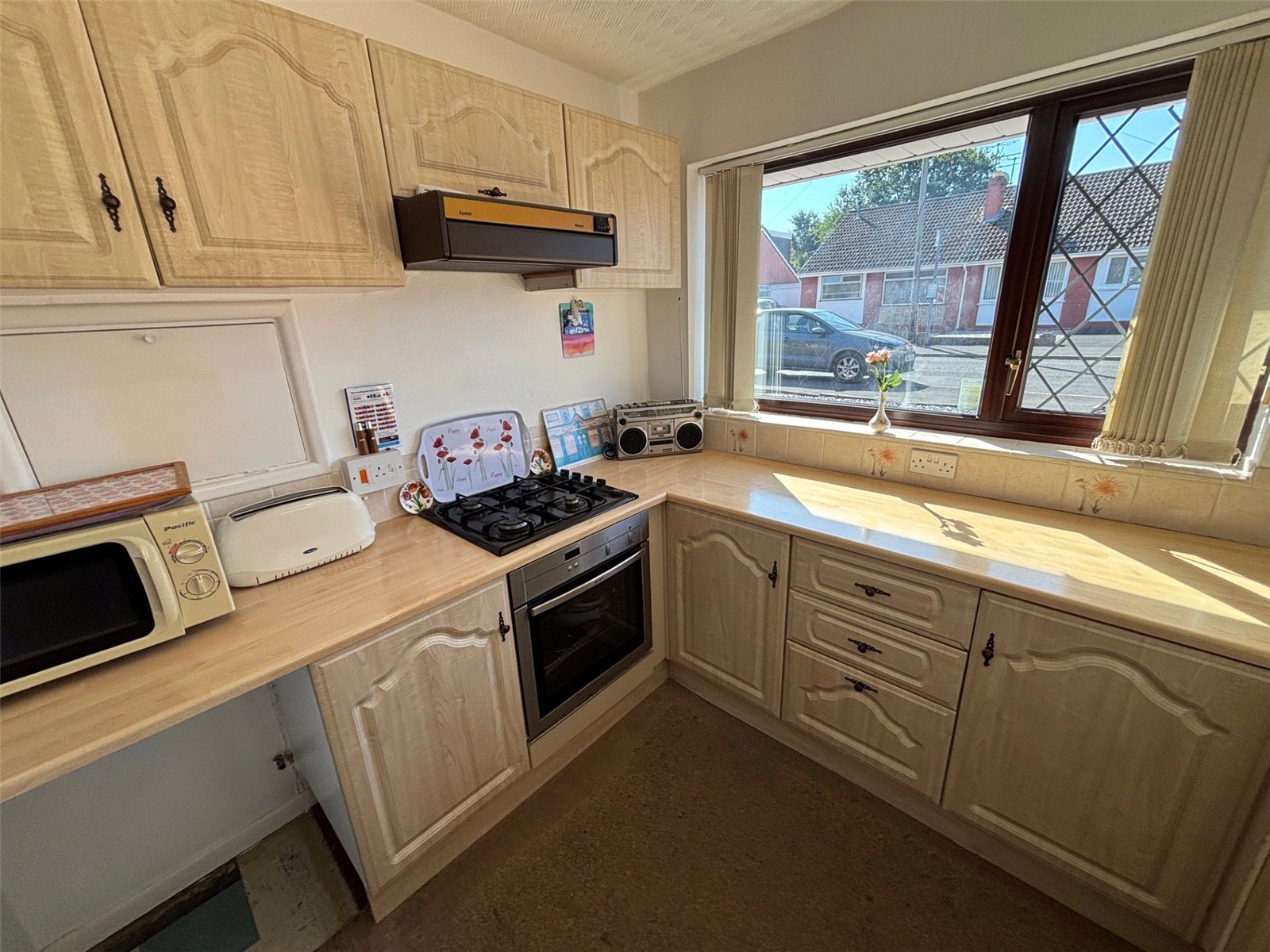 Fieldhouse Drive, Muxton, Telford, TF2 - DB Roberts