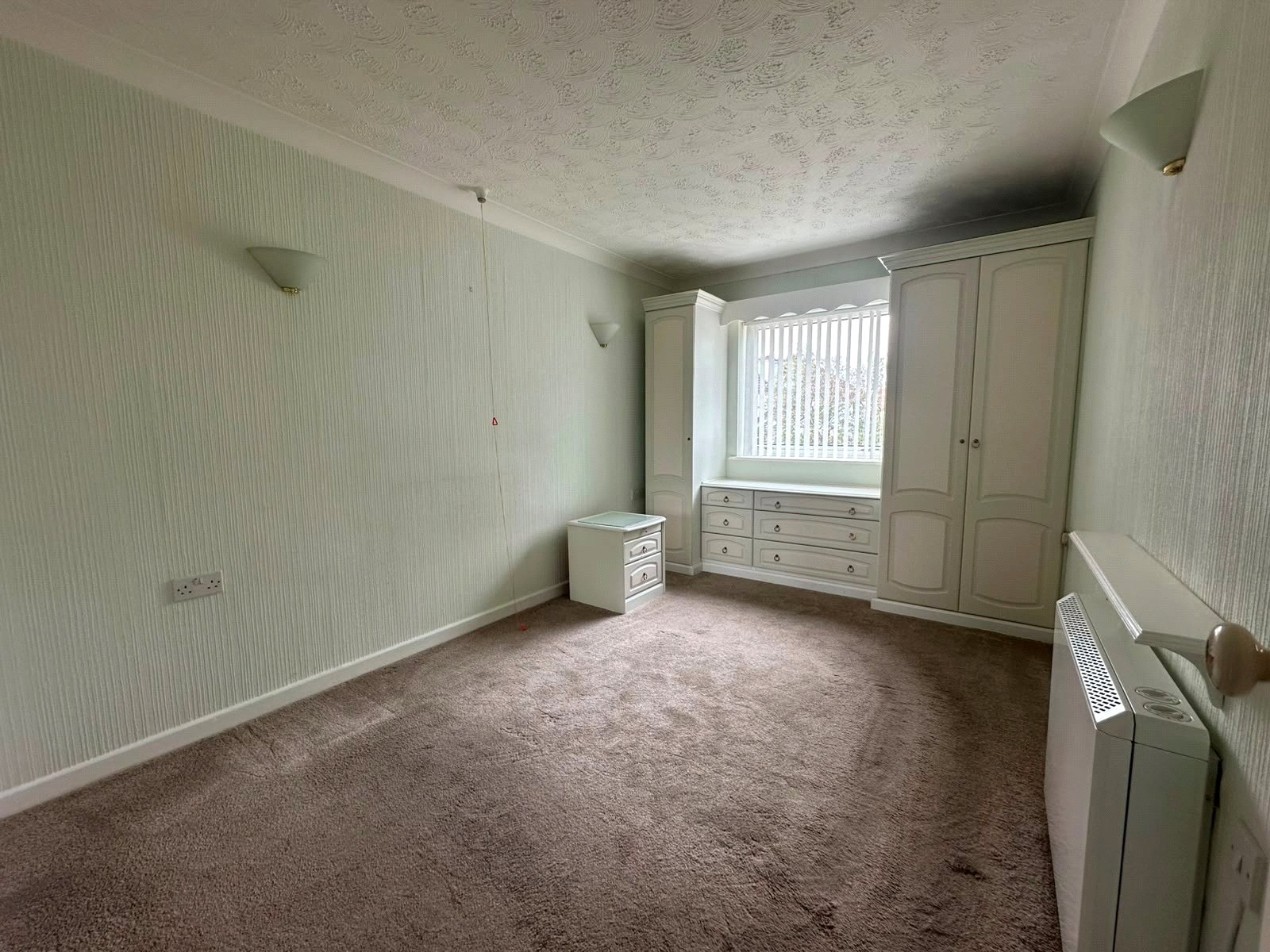 Grosvenor Park, Pennhouse Avenue, Wolverhampton, WV4 - DB Roberts