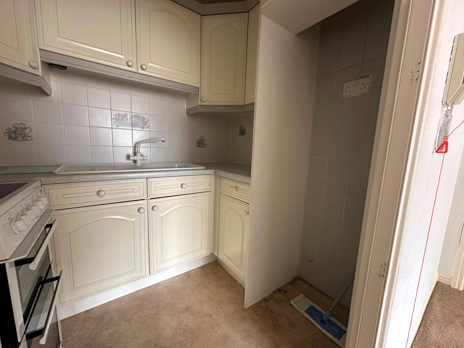 Grosvenor Park, Pennhouse Avenue, Wolverhampton, WV4 - DB Roberts