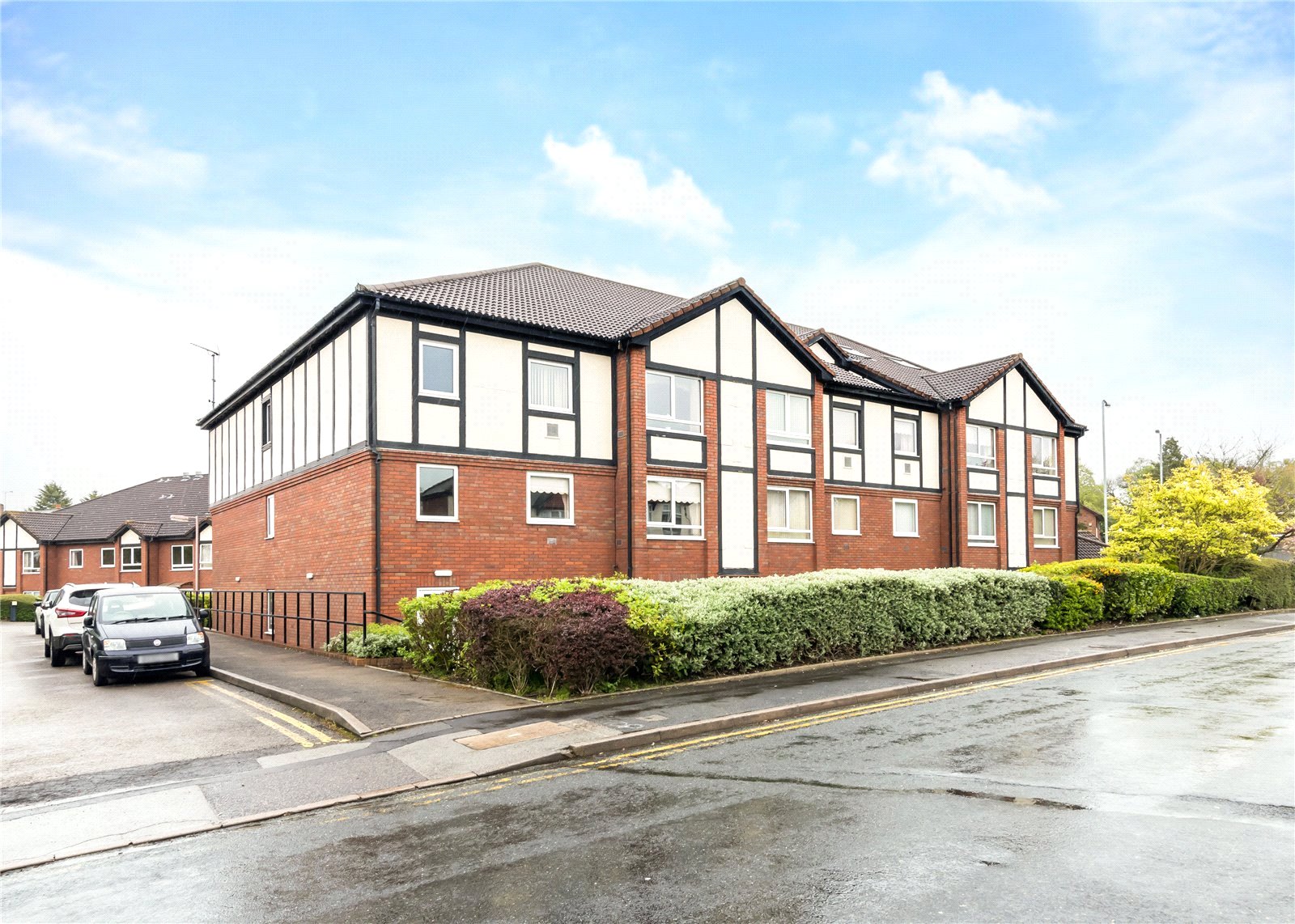 Grosvenor Park, Pennhouse Avenue, Wolverhampton, WV4 - DB Roberts