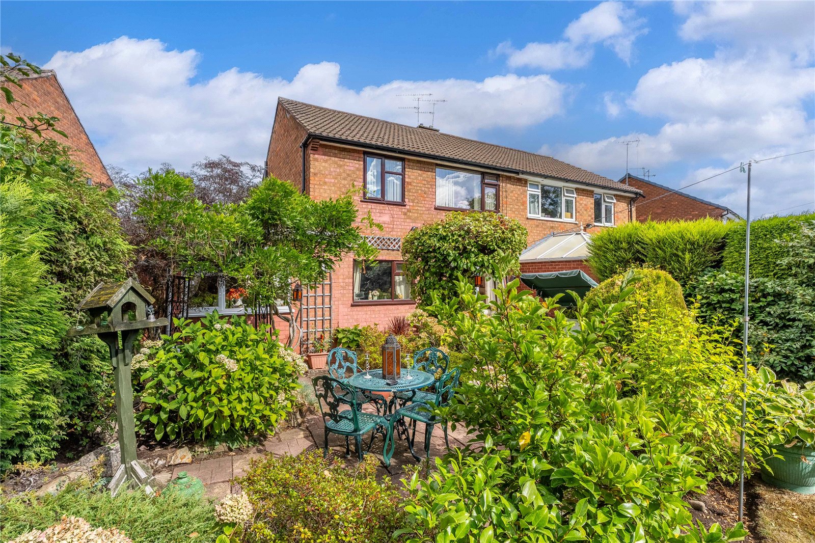 Milldale Crescent, Fordhouses, Wolverhampton, WV10 - DB Roberts
