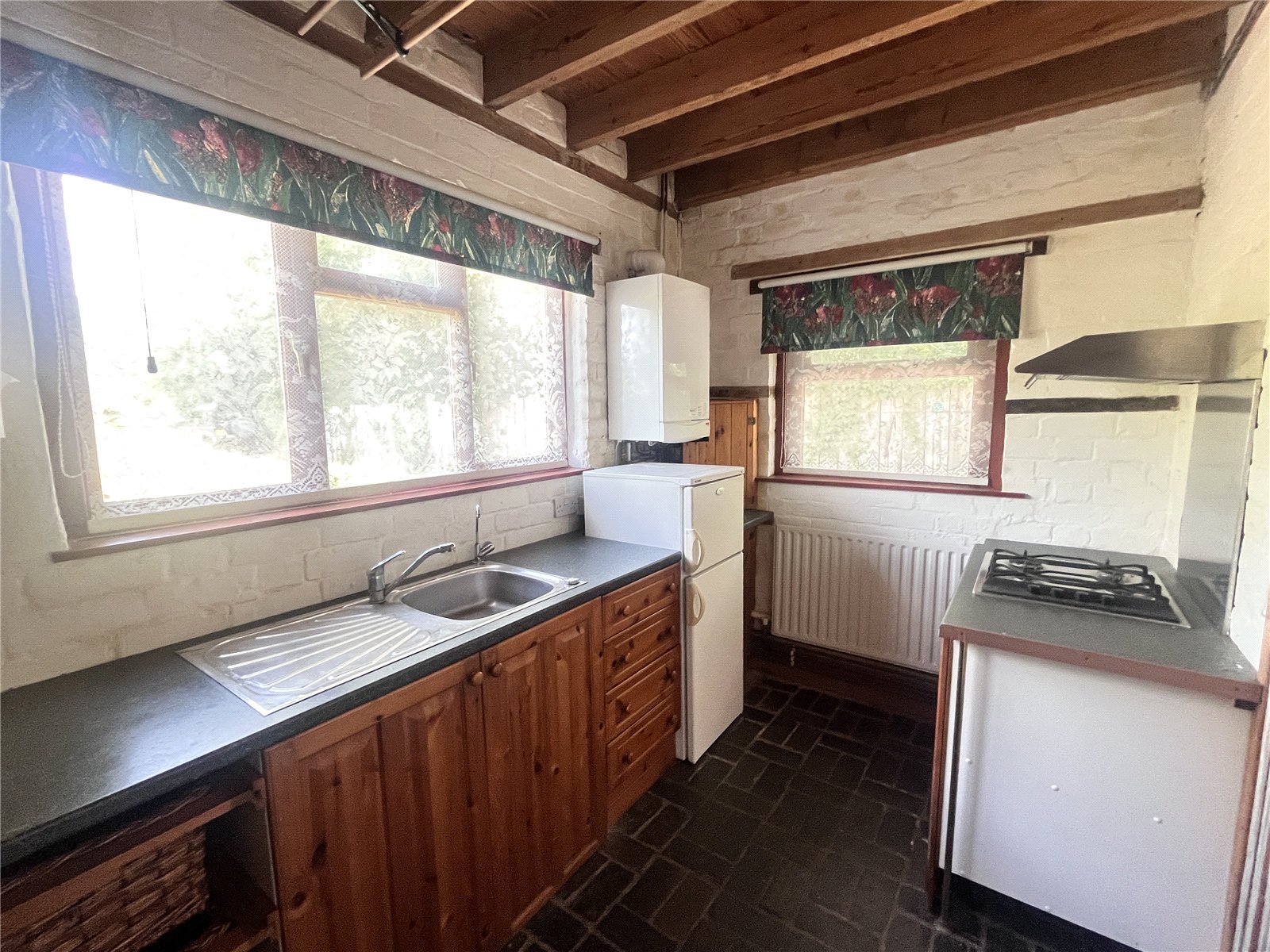 Hawthorn Road, Belle Vue, Shrewsbury, SY3 - DB Roberts