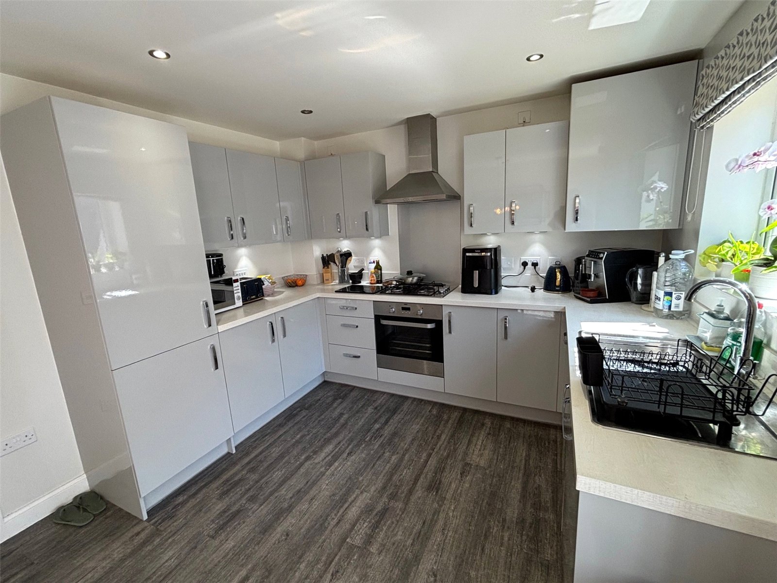 Handley Way, Newdale, Telford, TF3 - DB Roberts