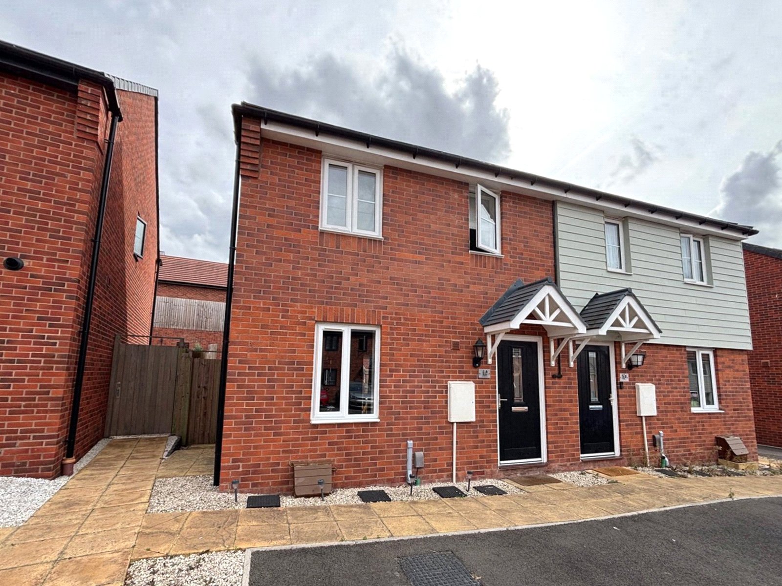 Handley Way, Newdale, Telford, TF3 - DB Roberts