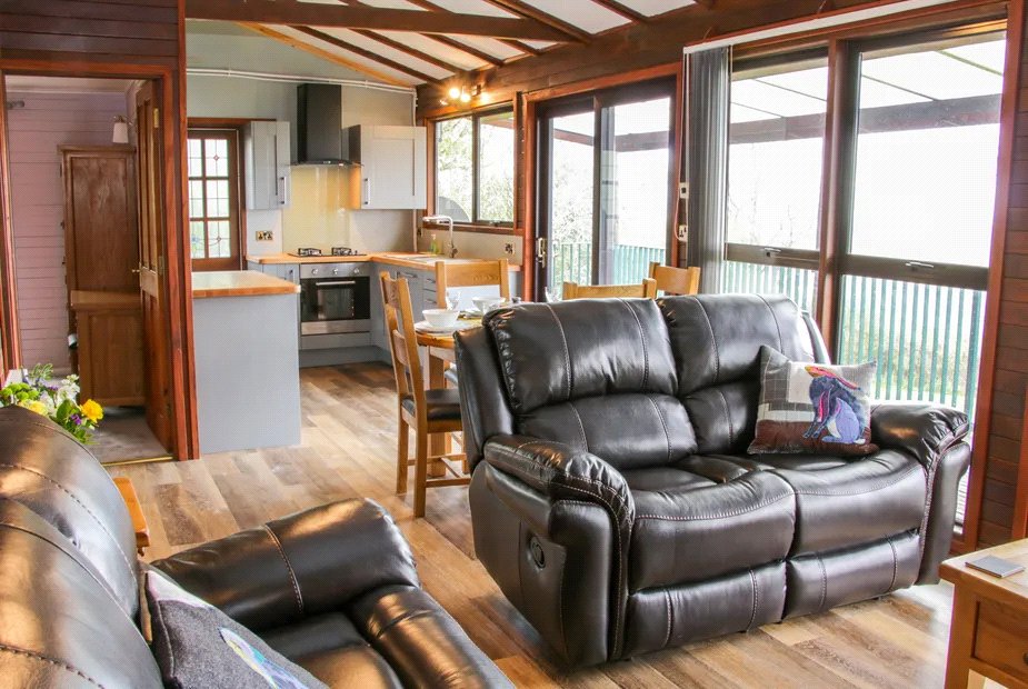 Llanfair Caereinion, Welshpool, Powys, SY21 - DB Roberts
