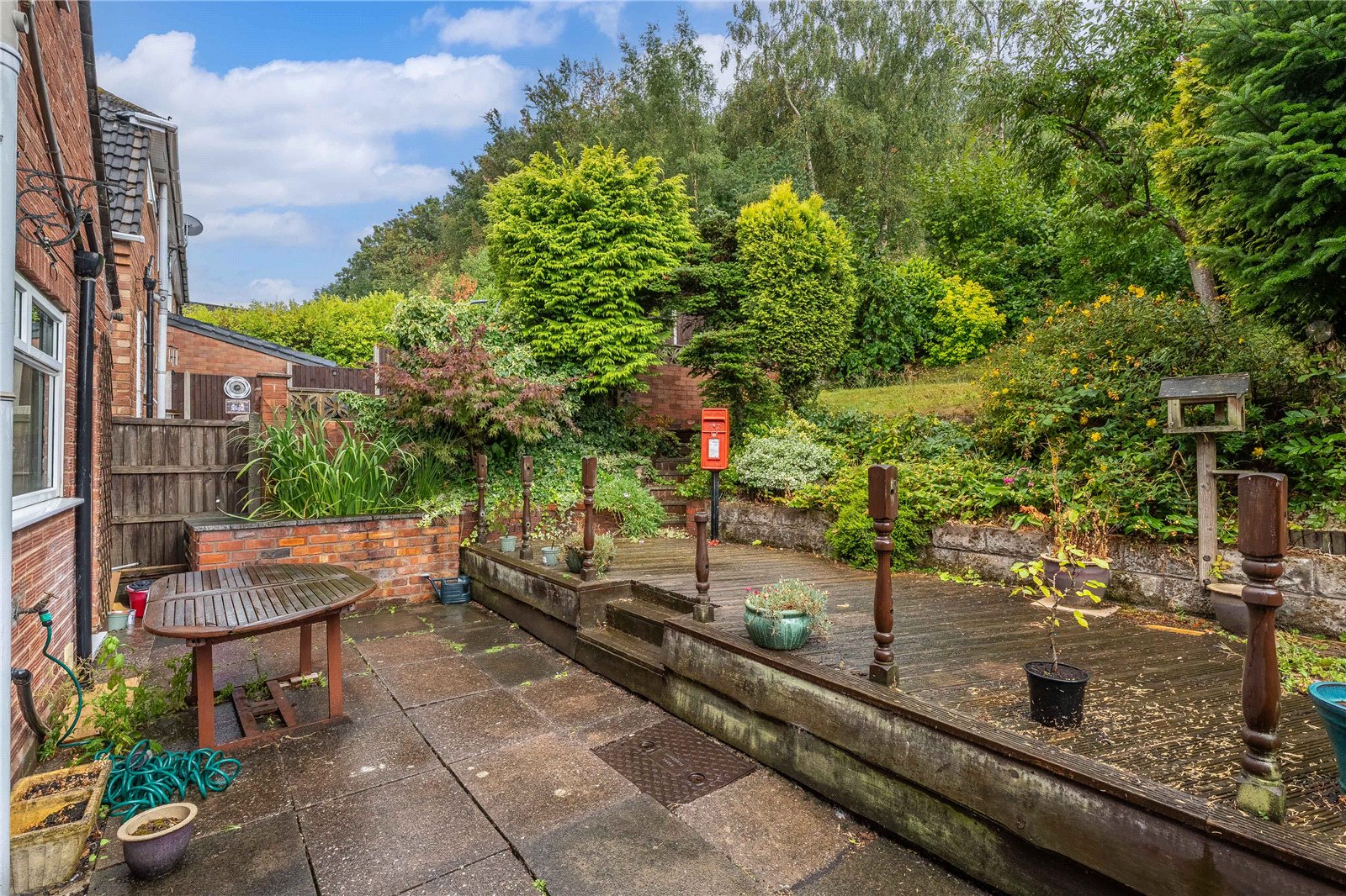 Camberley Crescent, Ettingshall, Wolverhampton, WV4 - DB Roberts