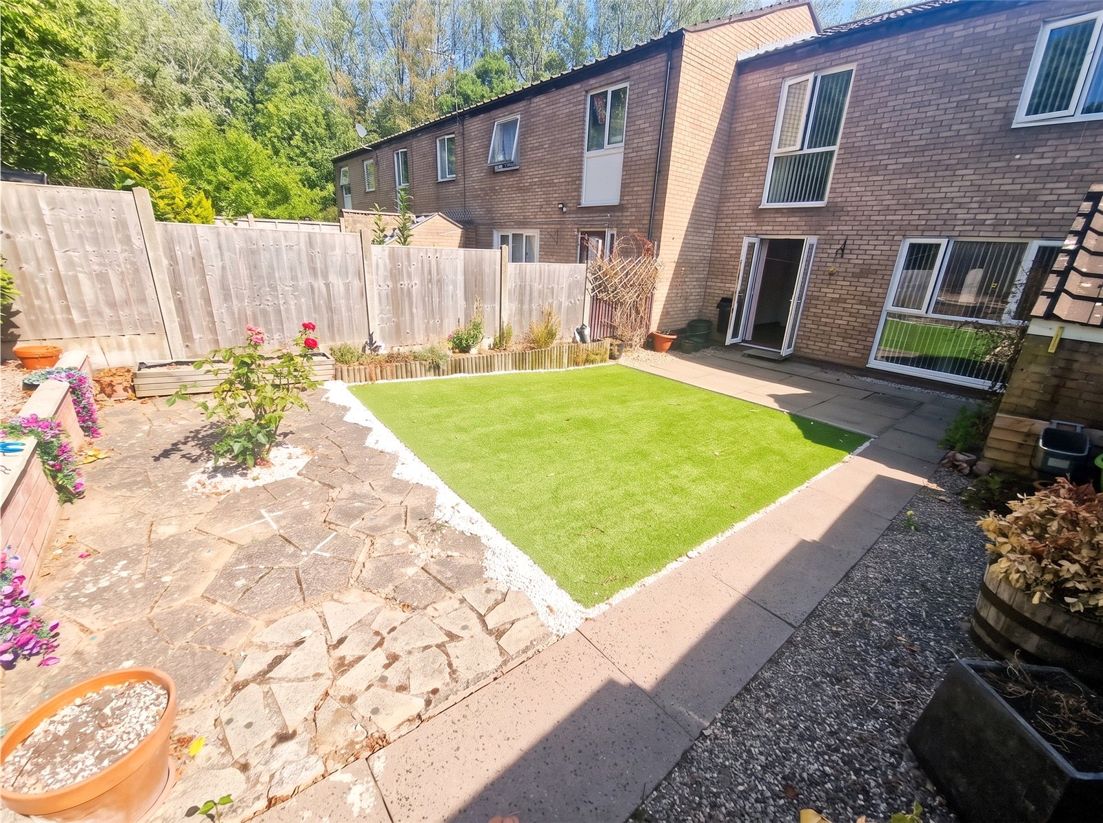 Dudmaston, Hollinswood, Telford, TF3 - DB Roberts