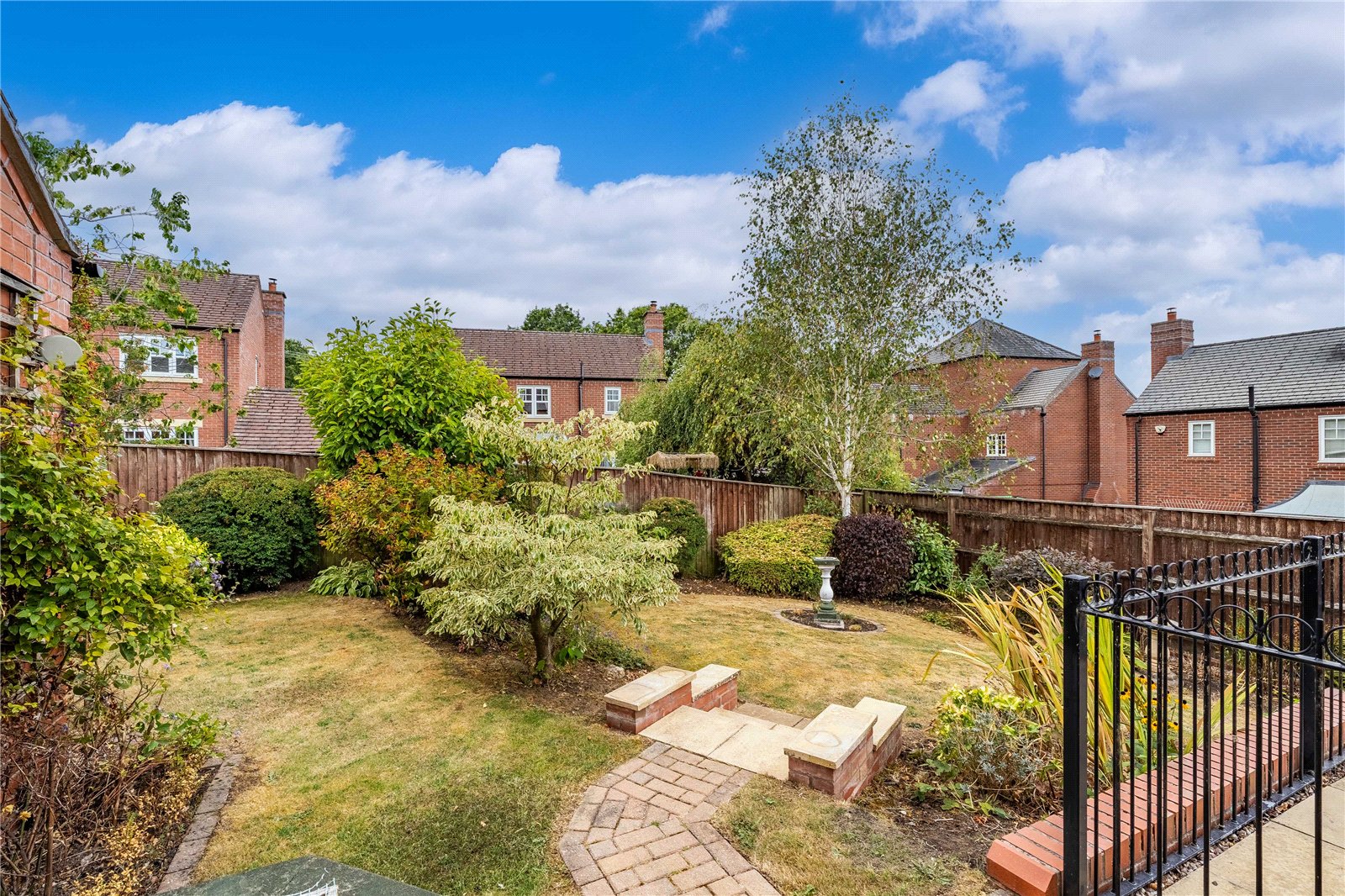 Jarrett Walk, Muxton, Telford, TF2 - DB Roberts