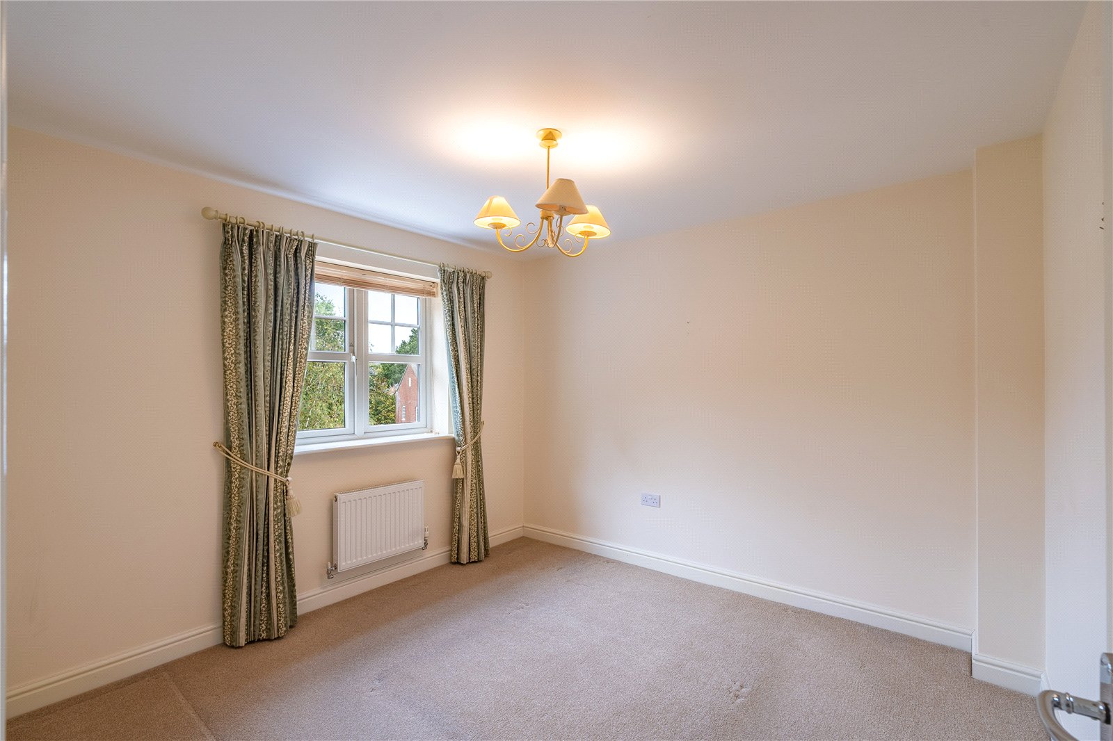 Jarrett Walk, Muxton, Telford, TF2 - DB Roberts