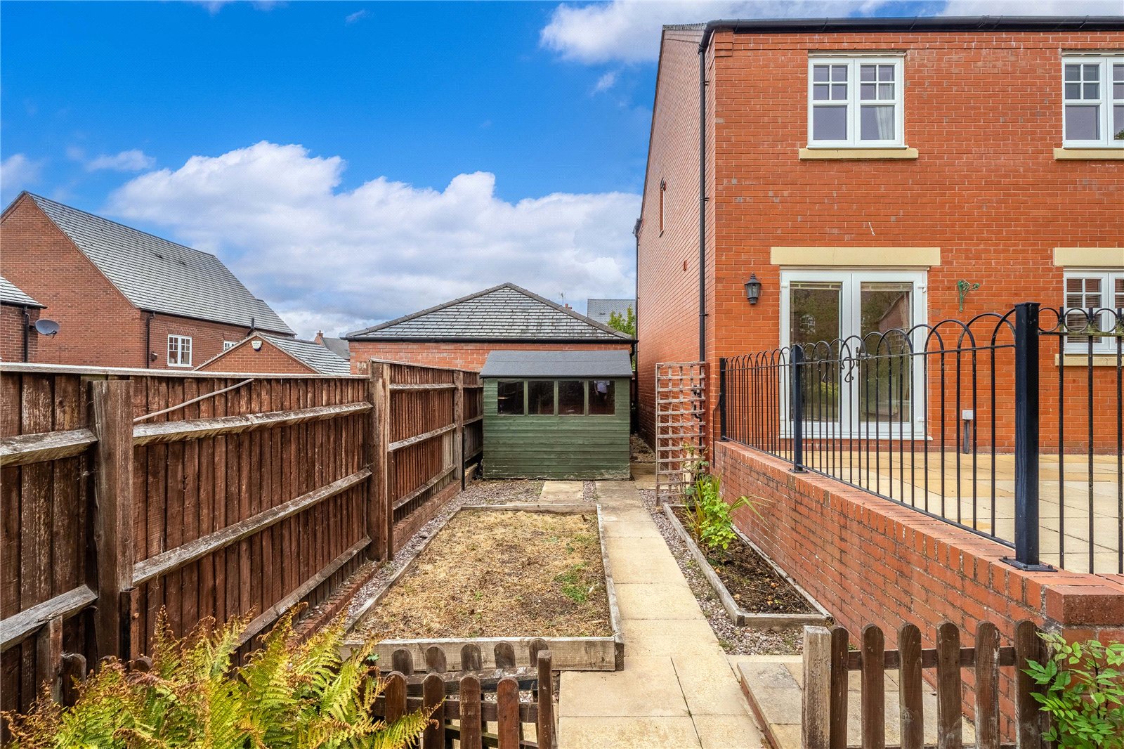 Jarrett Walk, Muxton, Telford, TF2 - DB Roberts