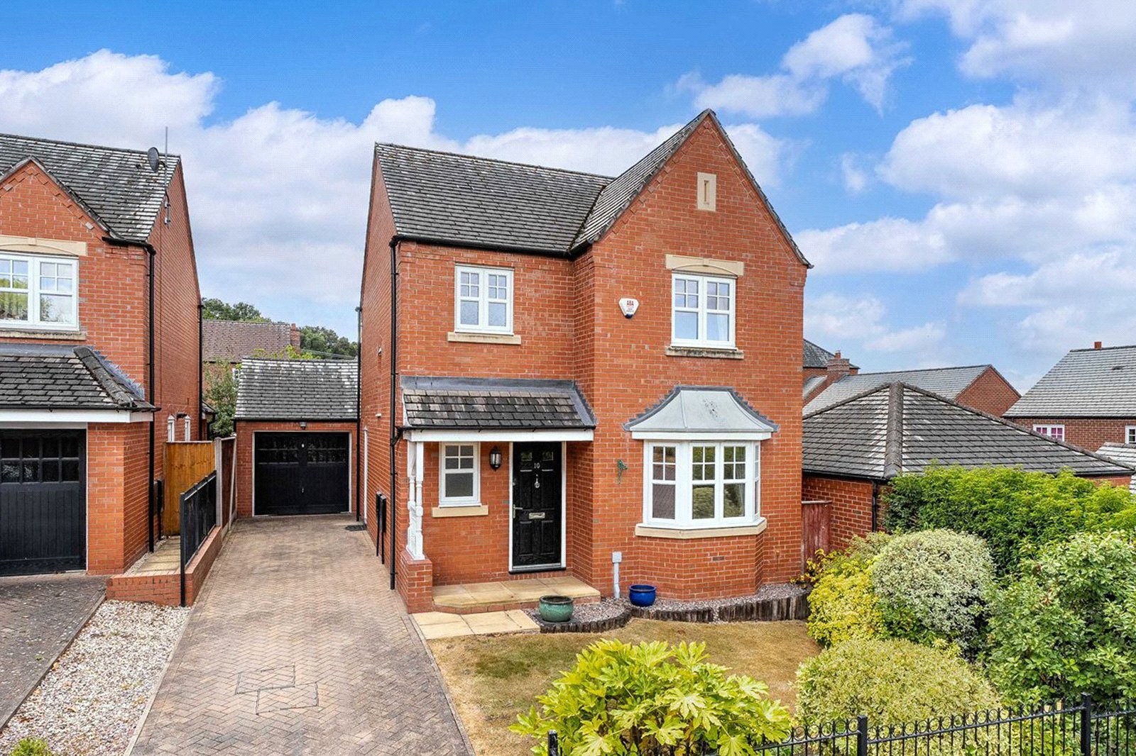 Jarrett Walk, Muxton, Telford, TF2 - DB Roberts