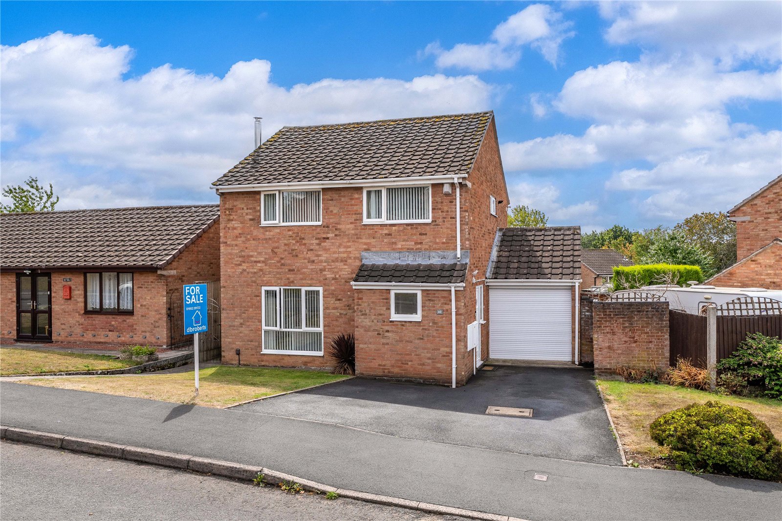 Long Meadow, Randlay, Telford, TF3 - DB Roberts